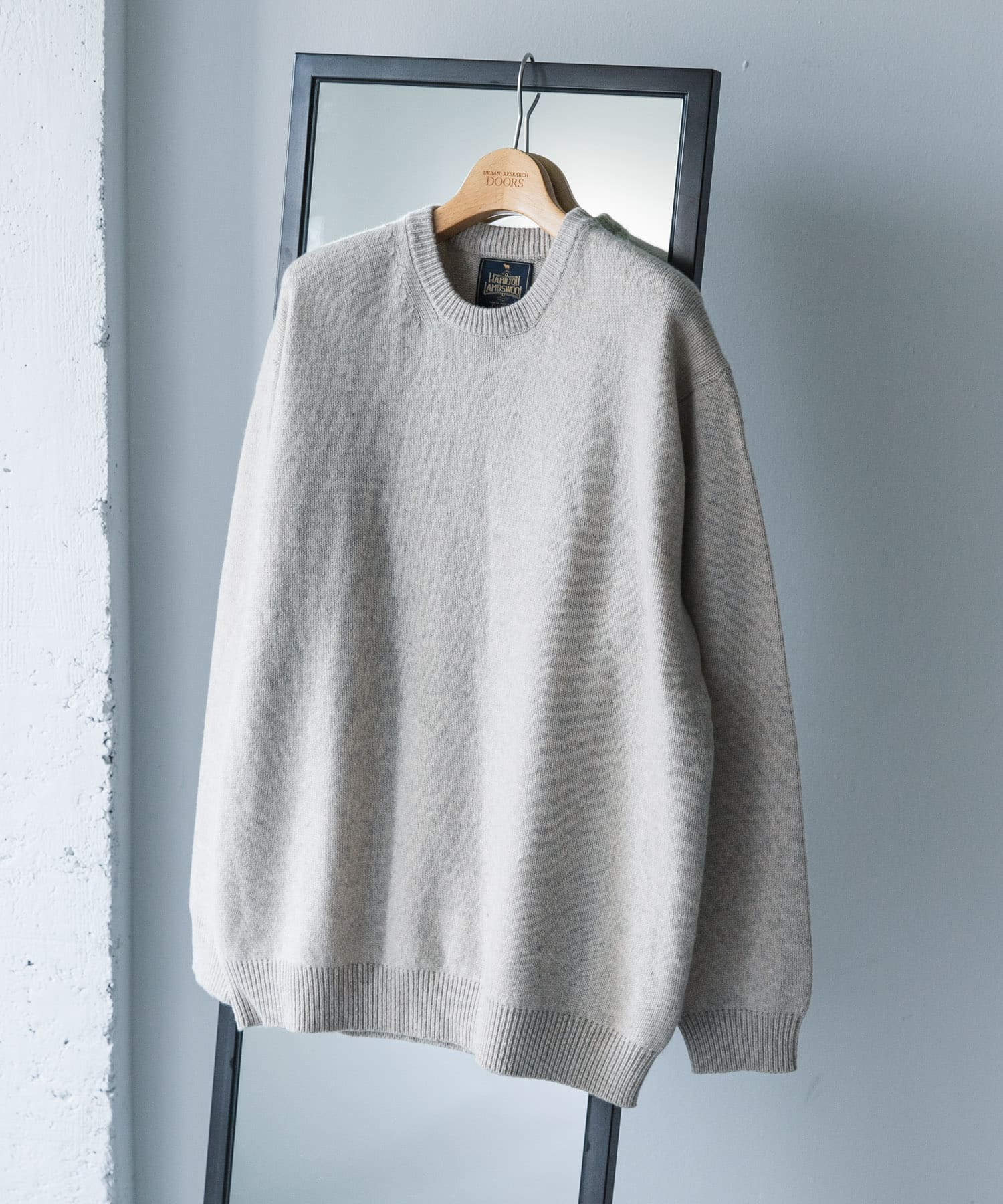 『XLサイズ/WEB限定』ハミルトンウールクルーネックニット GREIGE M