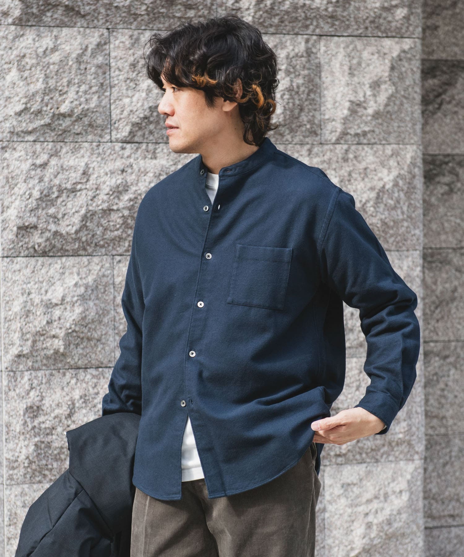両面起毛ネルバンドカラーシャツ(M GREIGE): トップス｜URBAN RESEARCH