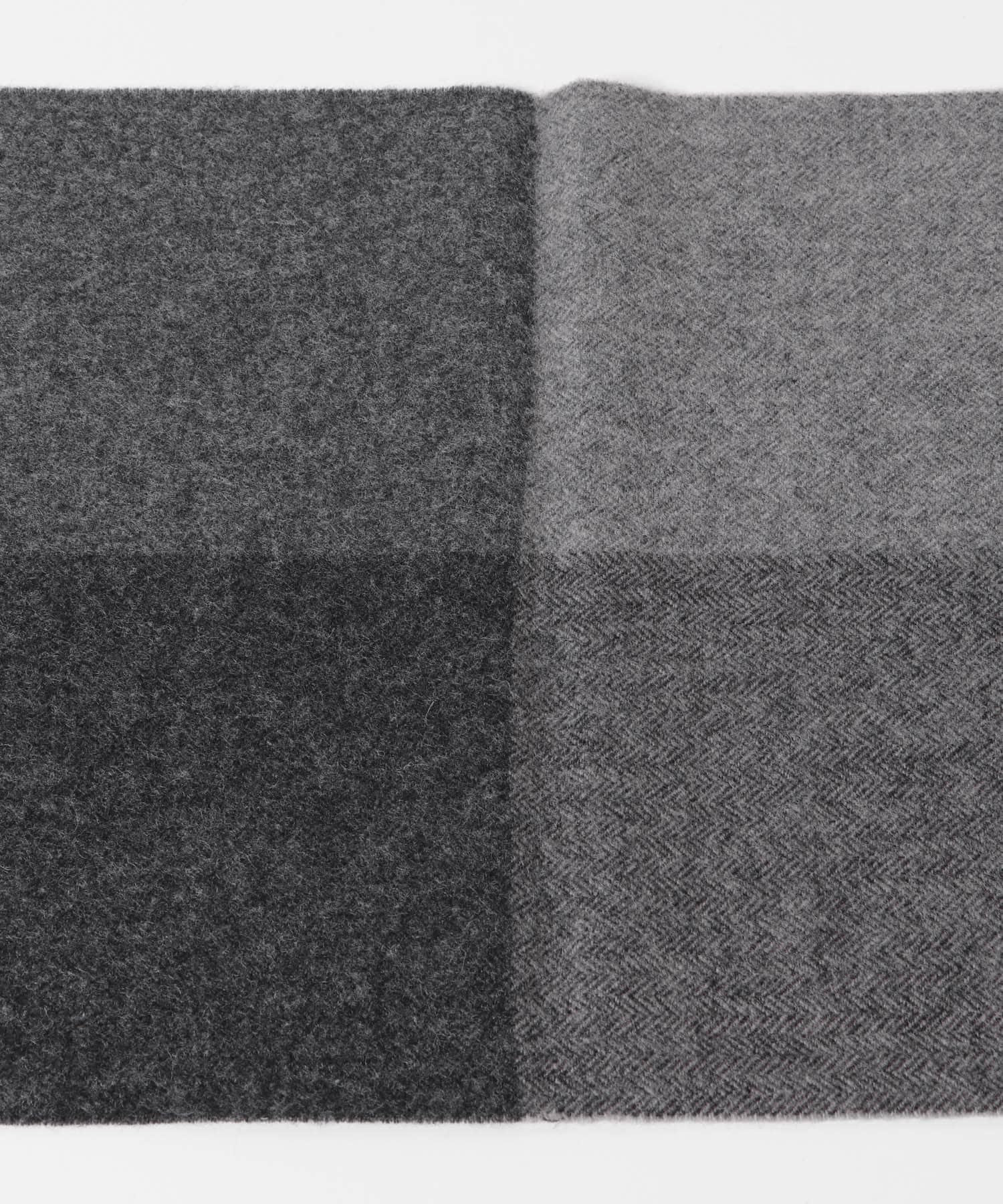 カシミヤブレンドパネルマフラー CHARCOAL -