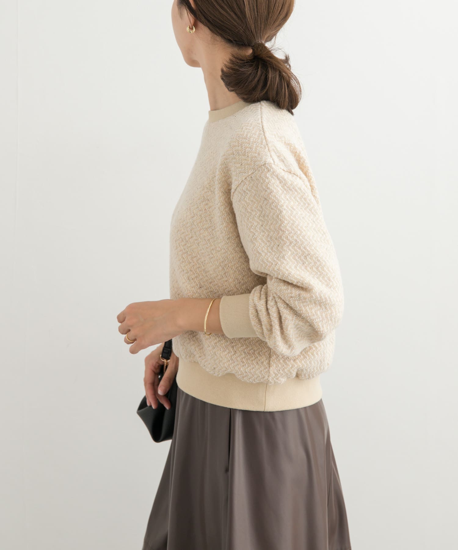 L/BEIGE