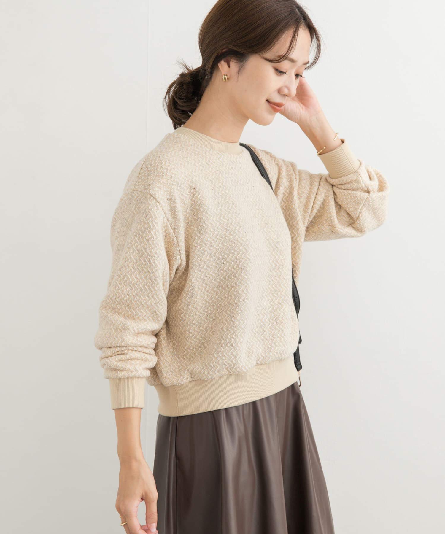 L/BEIGE
