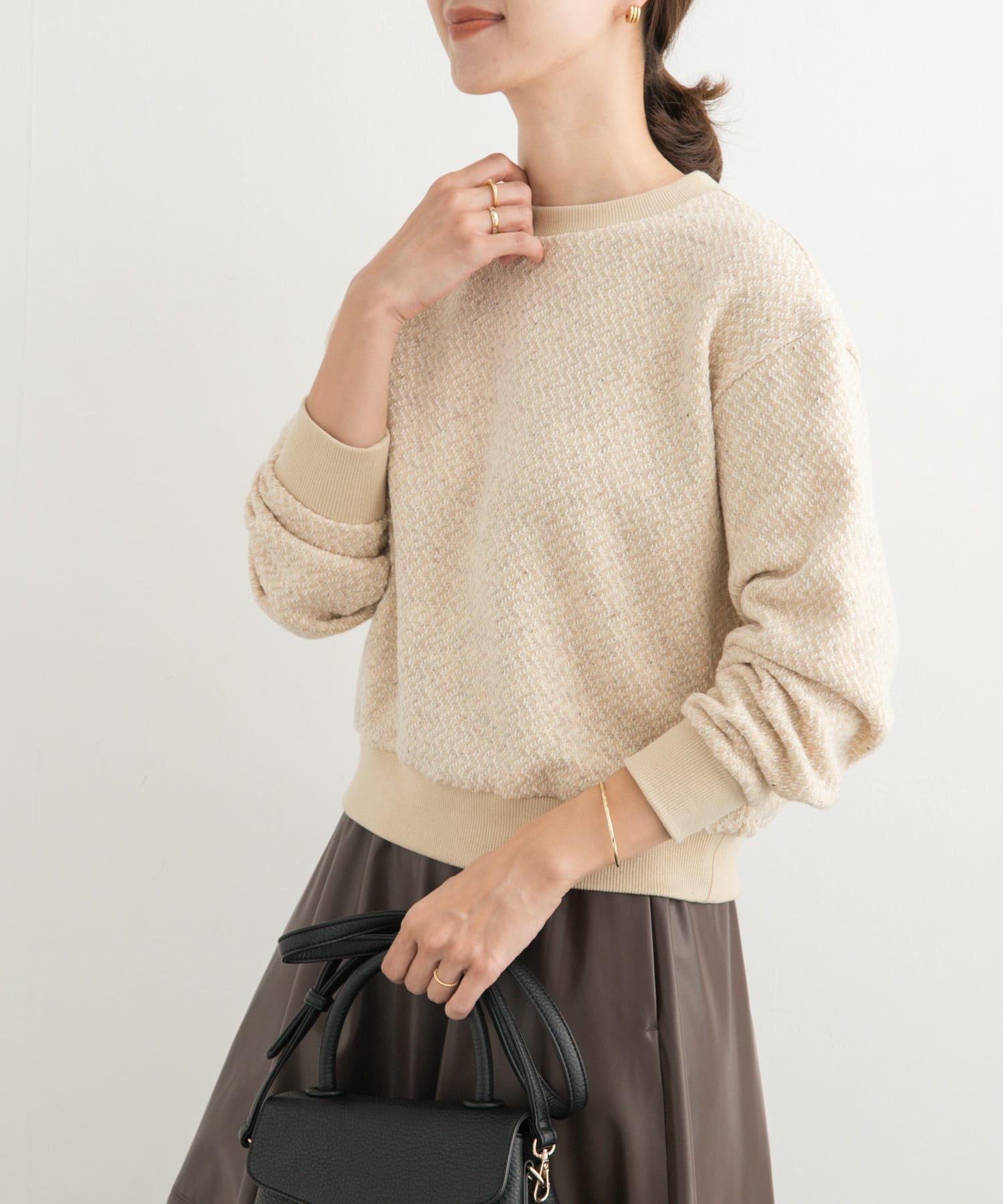 L/BEIGE