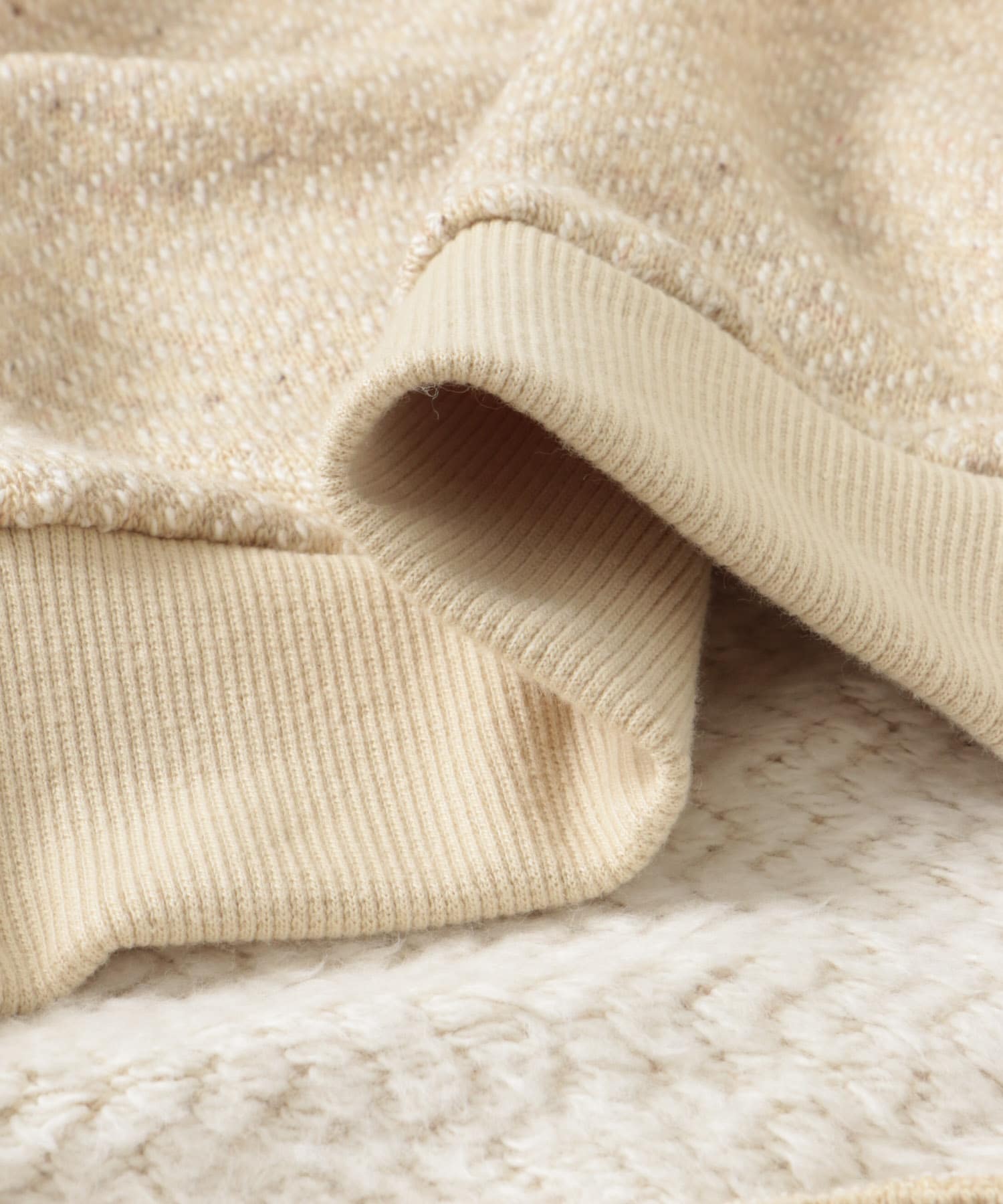 L/BEIGE