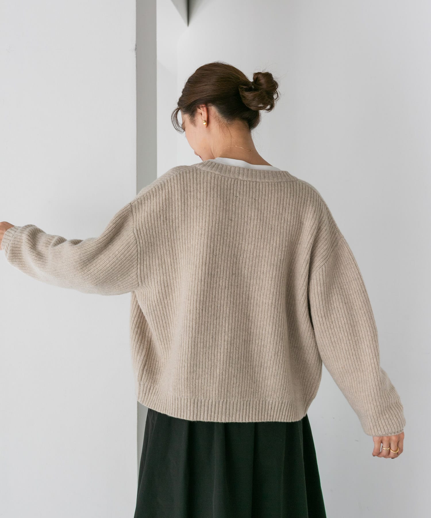 LIGHTBEIGE