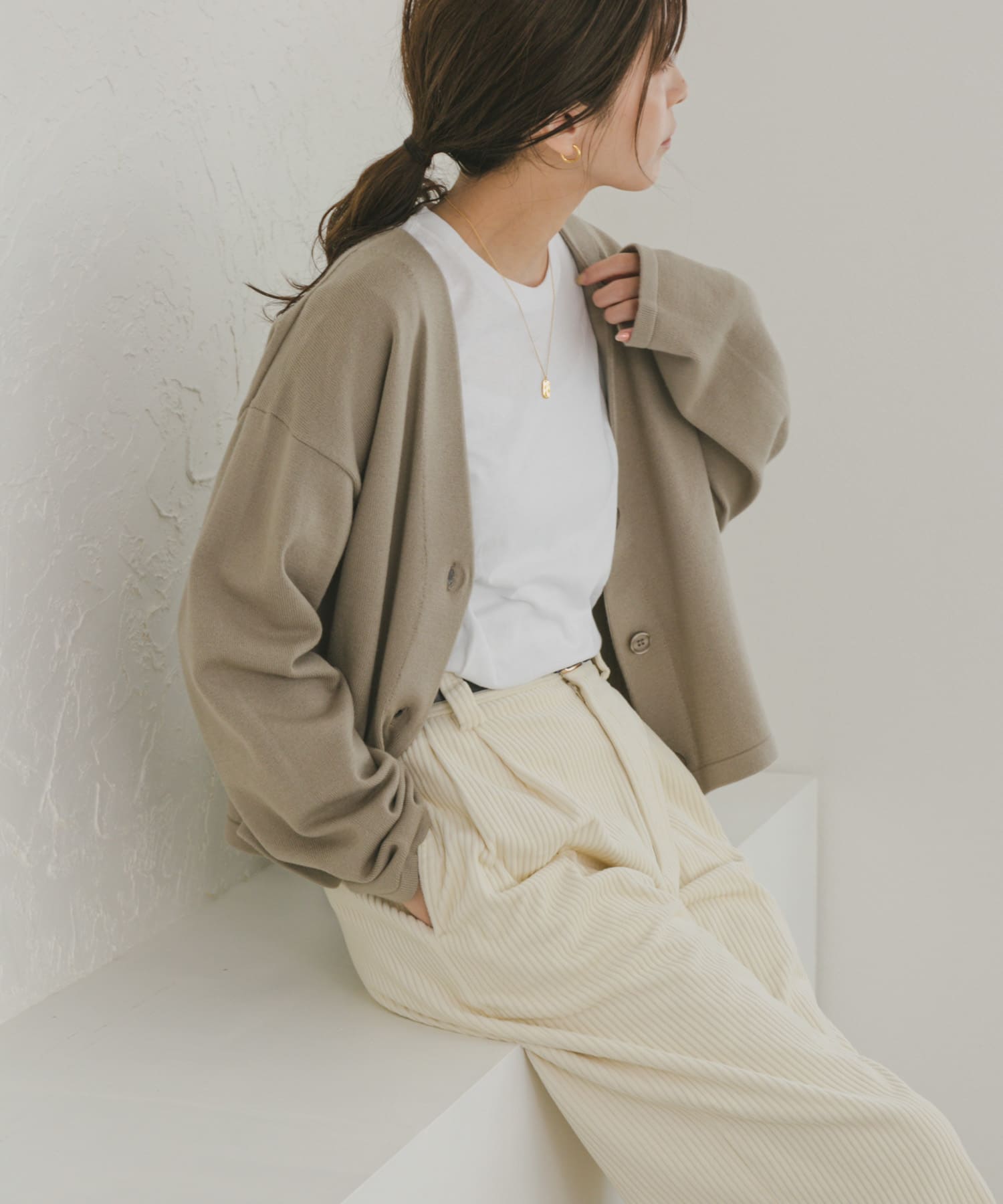 杢BEIGE