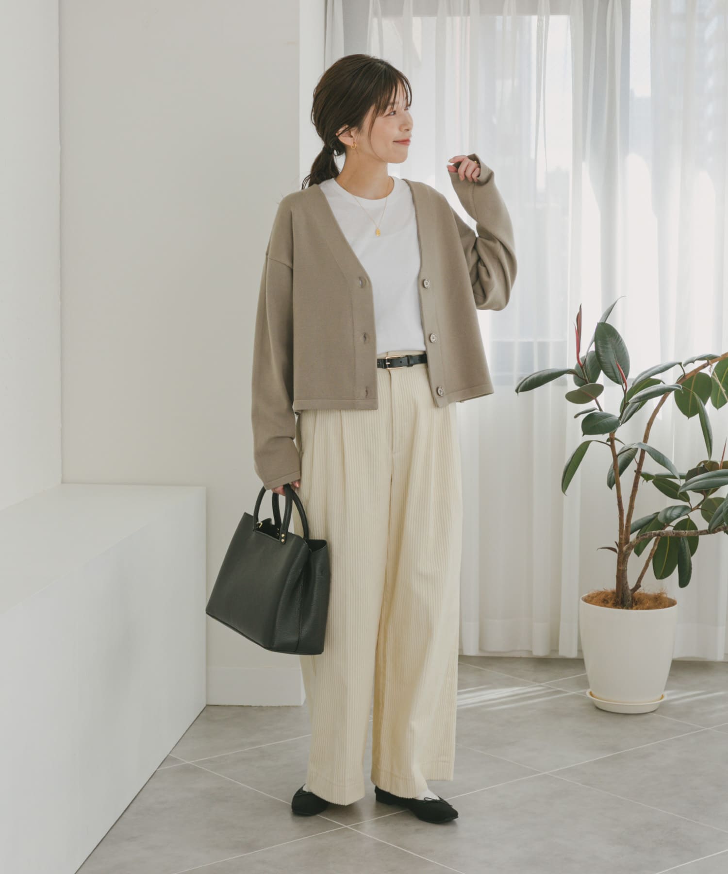 杢BEIGE