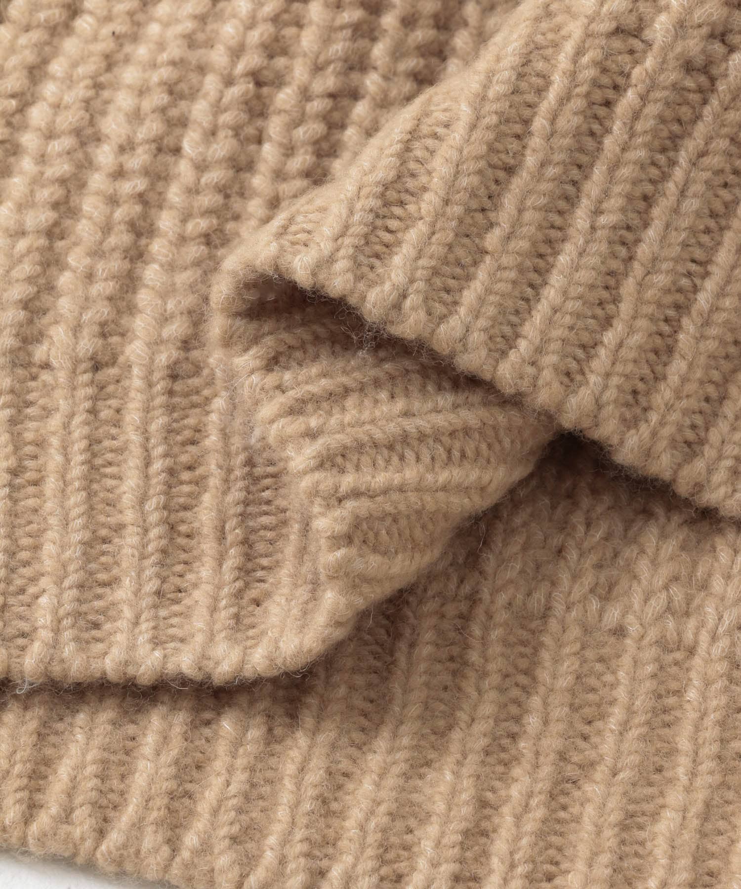 リリヤーンVネックニットベスト BEIGE M