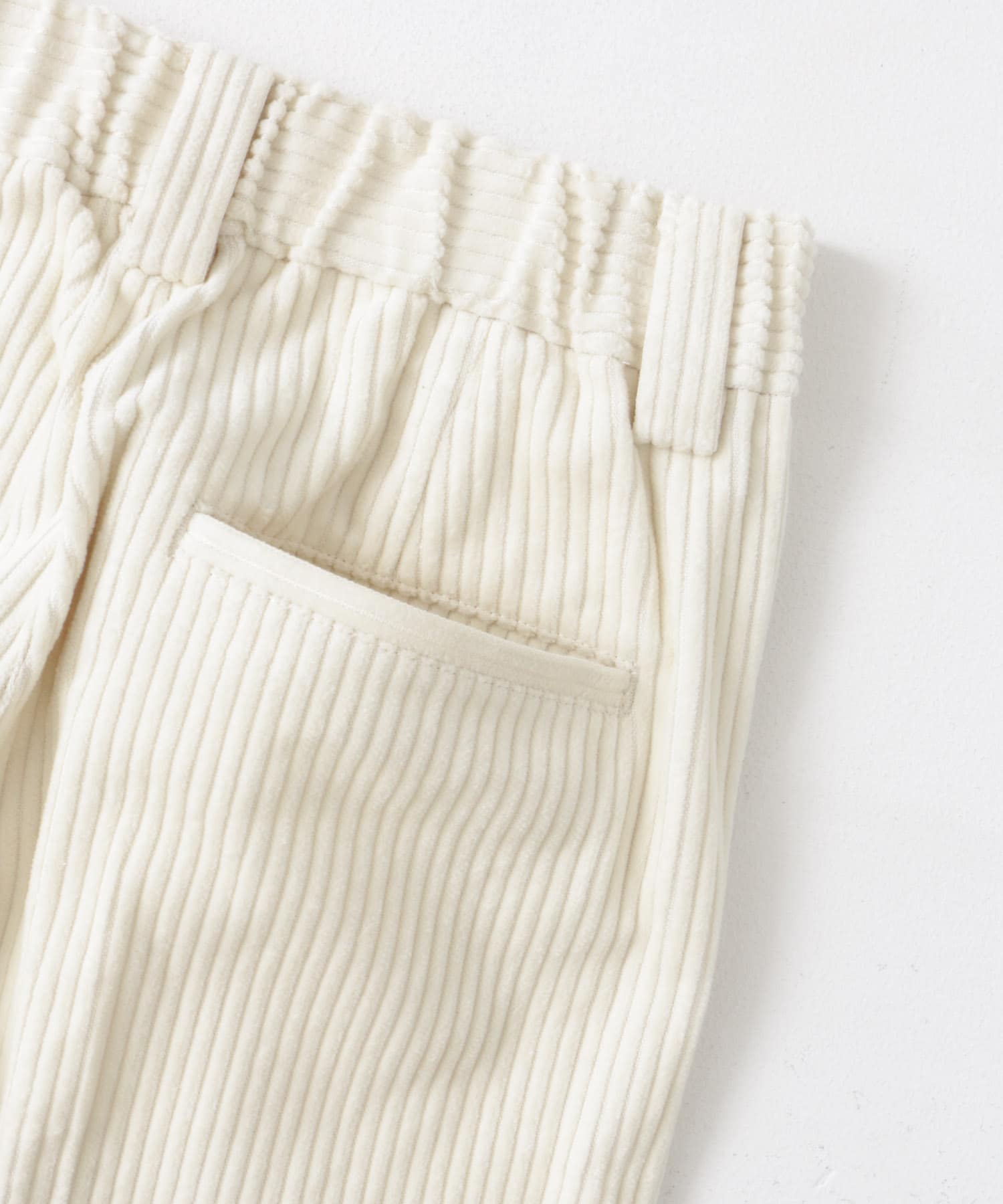 コーデュロイタックワイドパンツ IVORY S