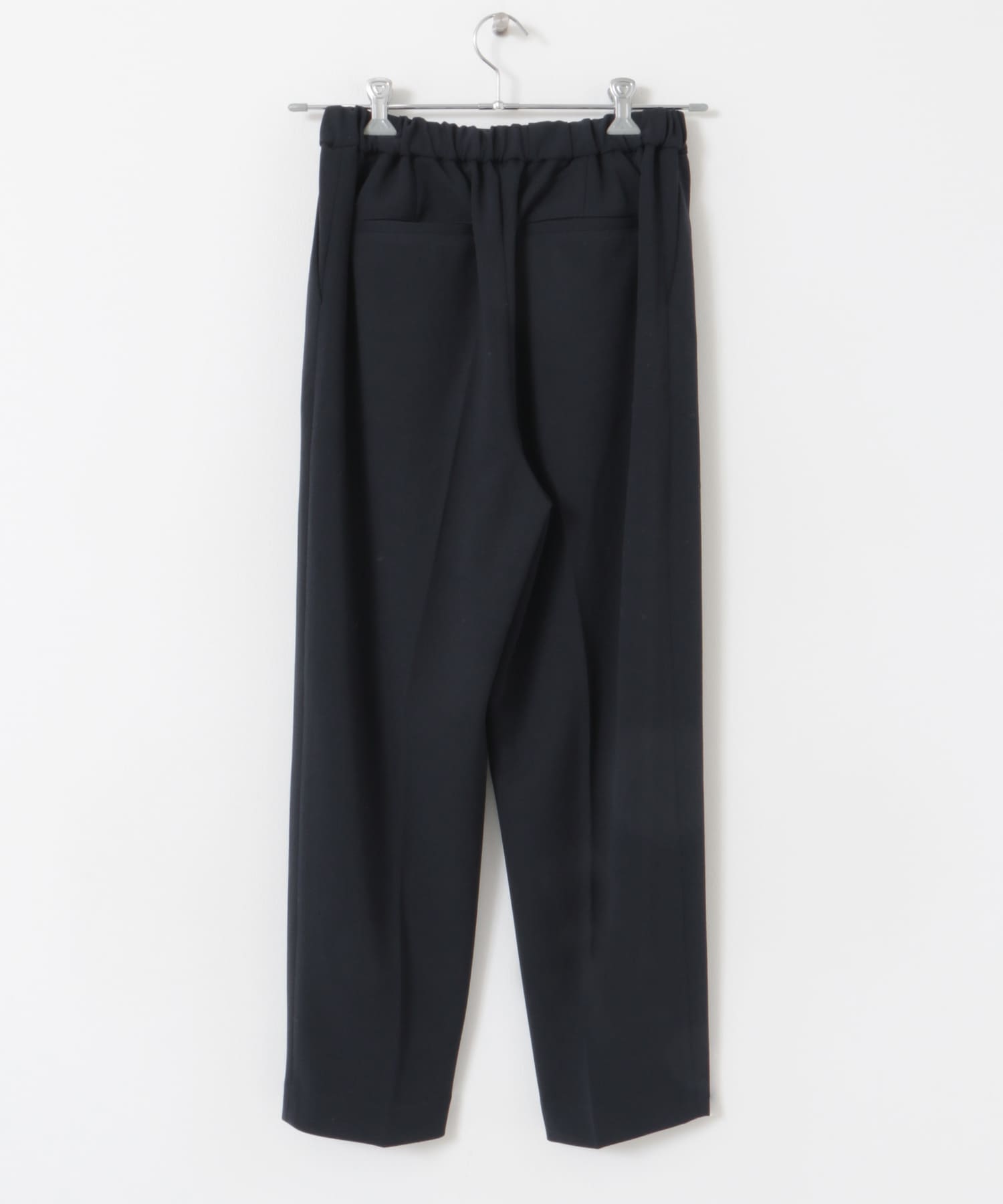 カットジョーゼットテーパードパンツ(S BLACK): ボトム｜URBAN