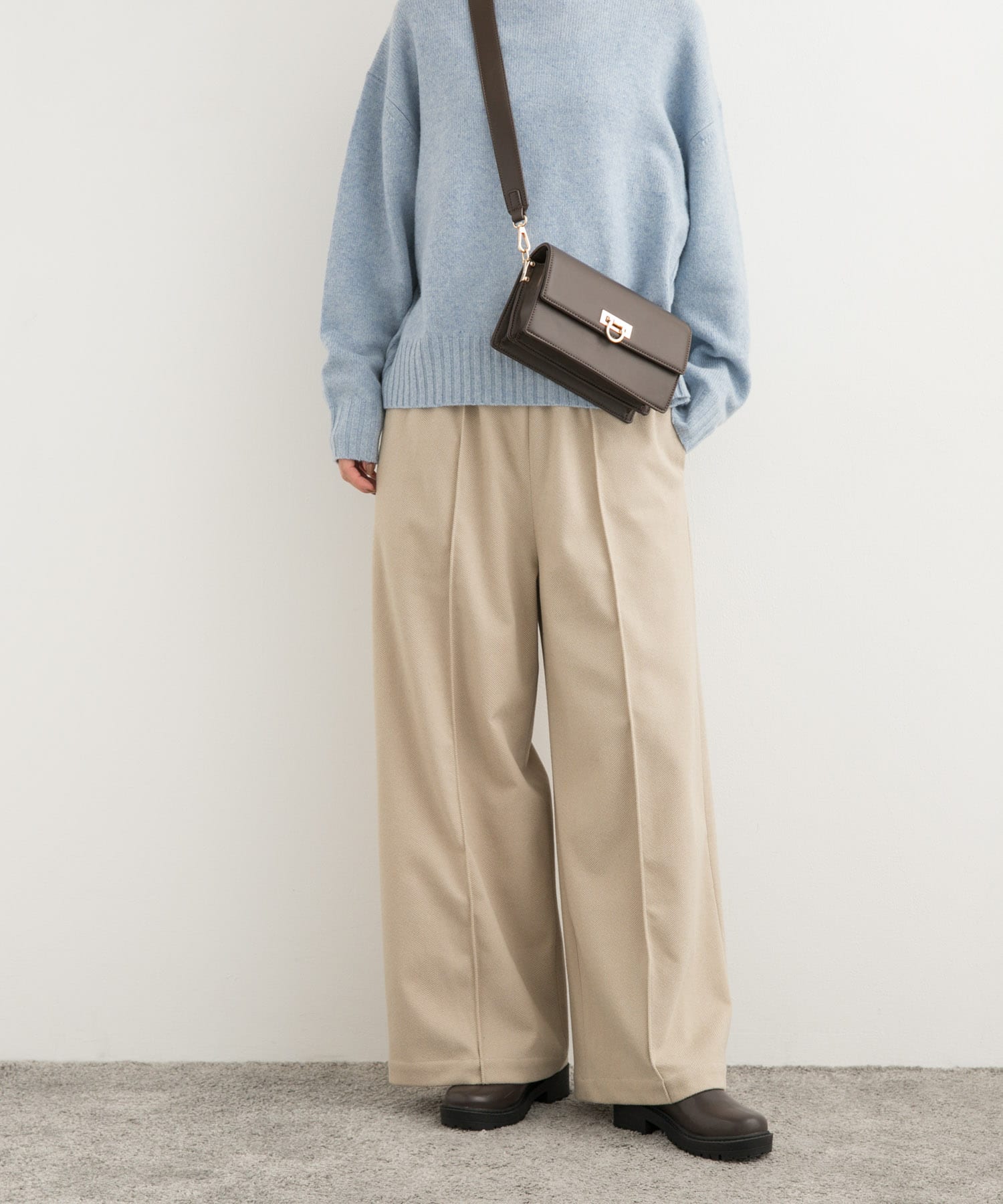 ヘリンボーンピンタックイージーパンツ