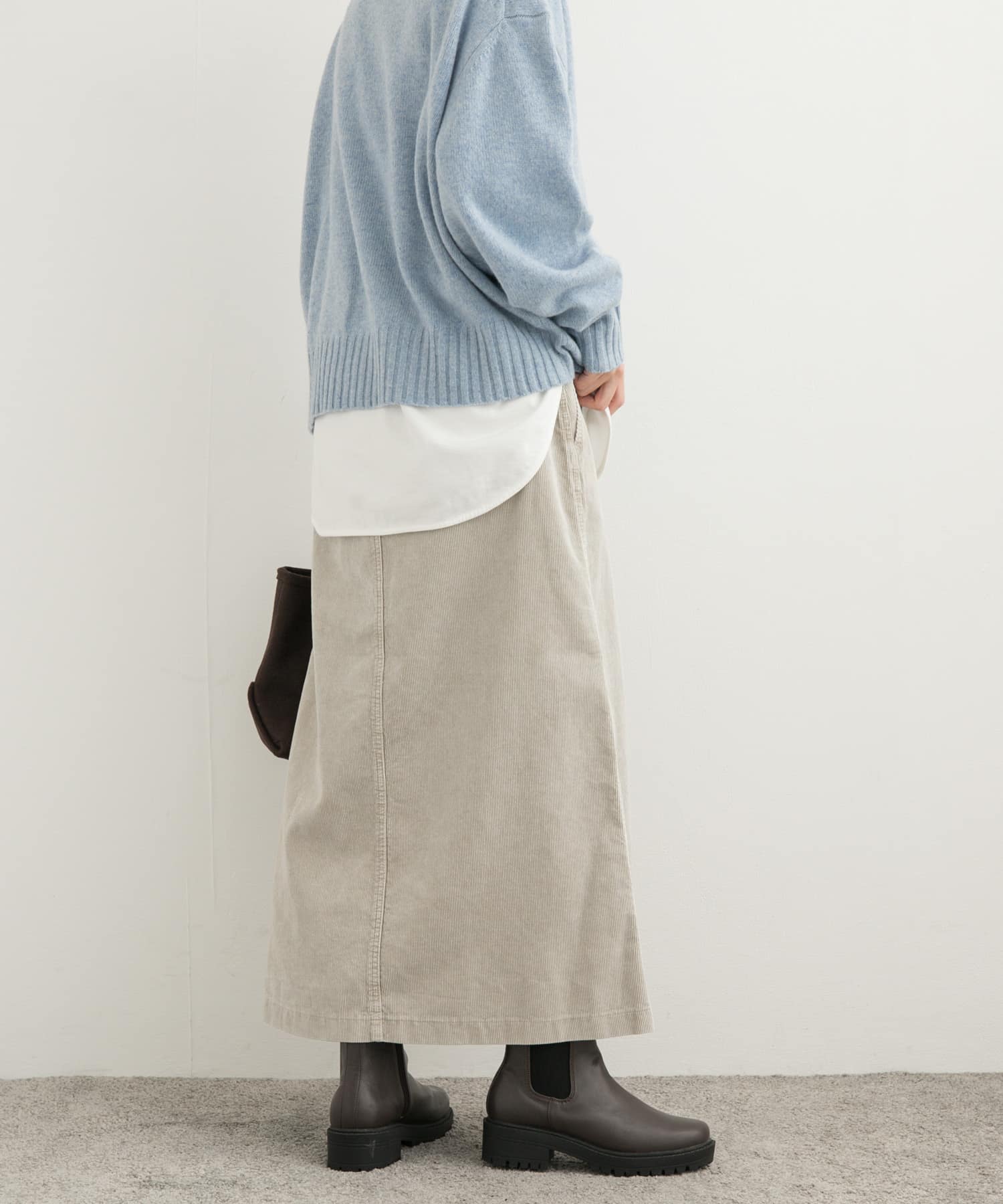 LIGHT GRAY