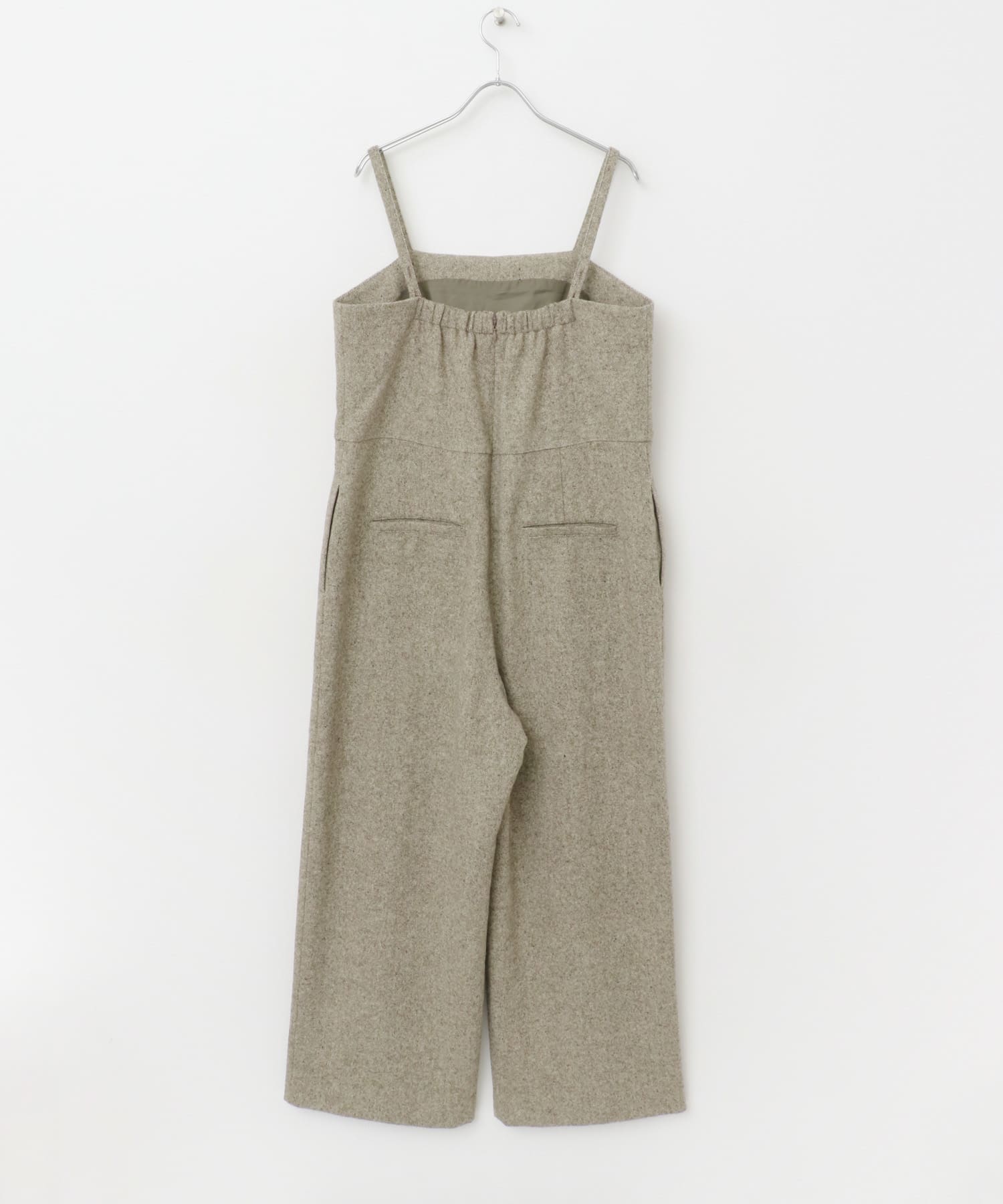 L.BEIGE