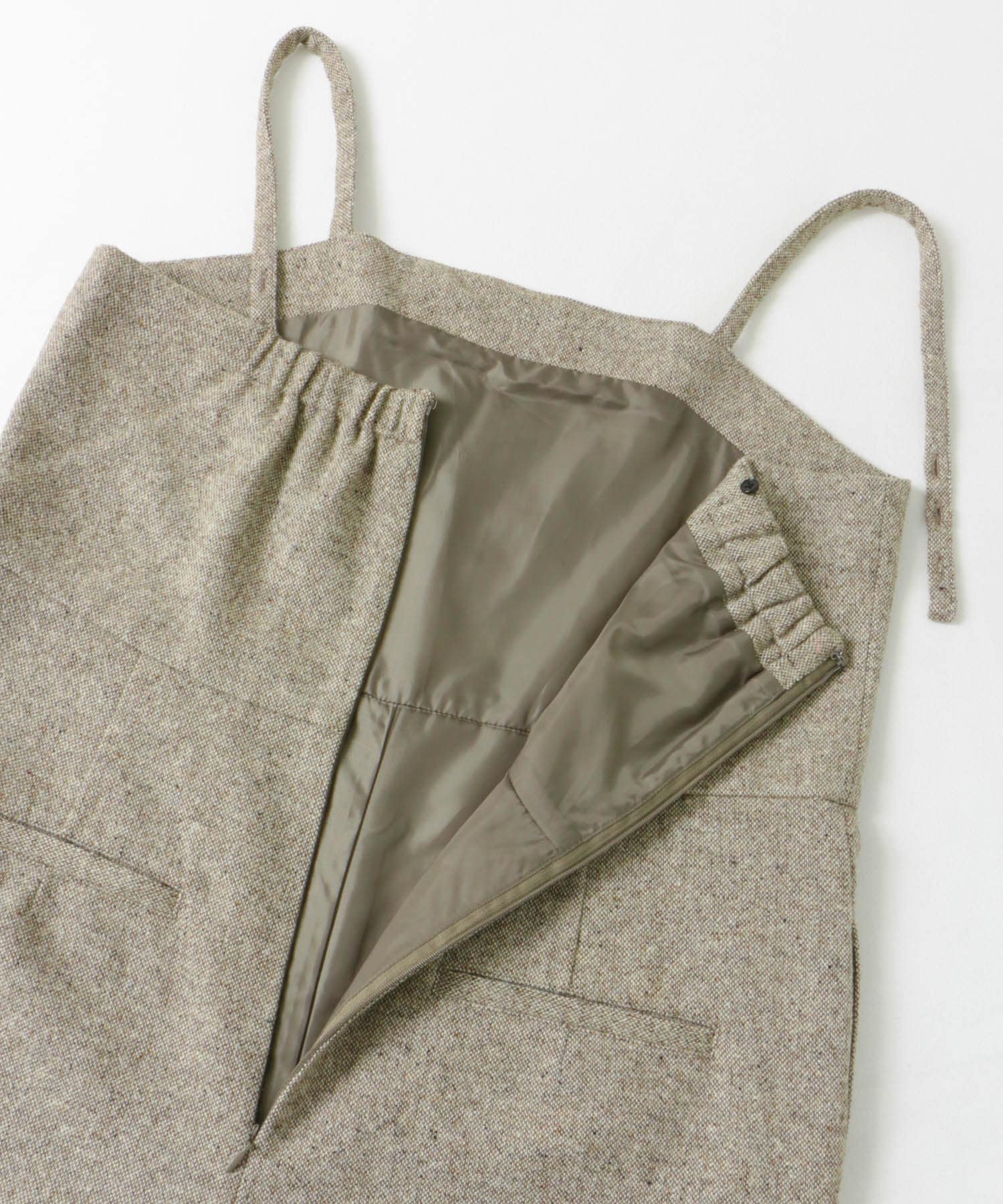 L.BEIGE