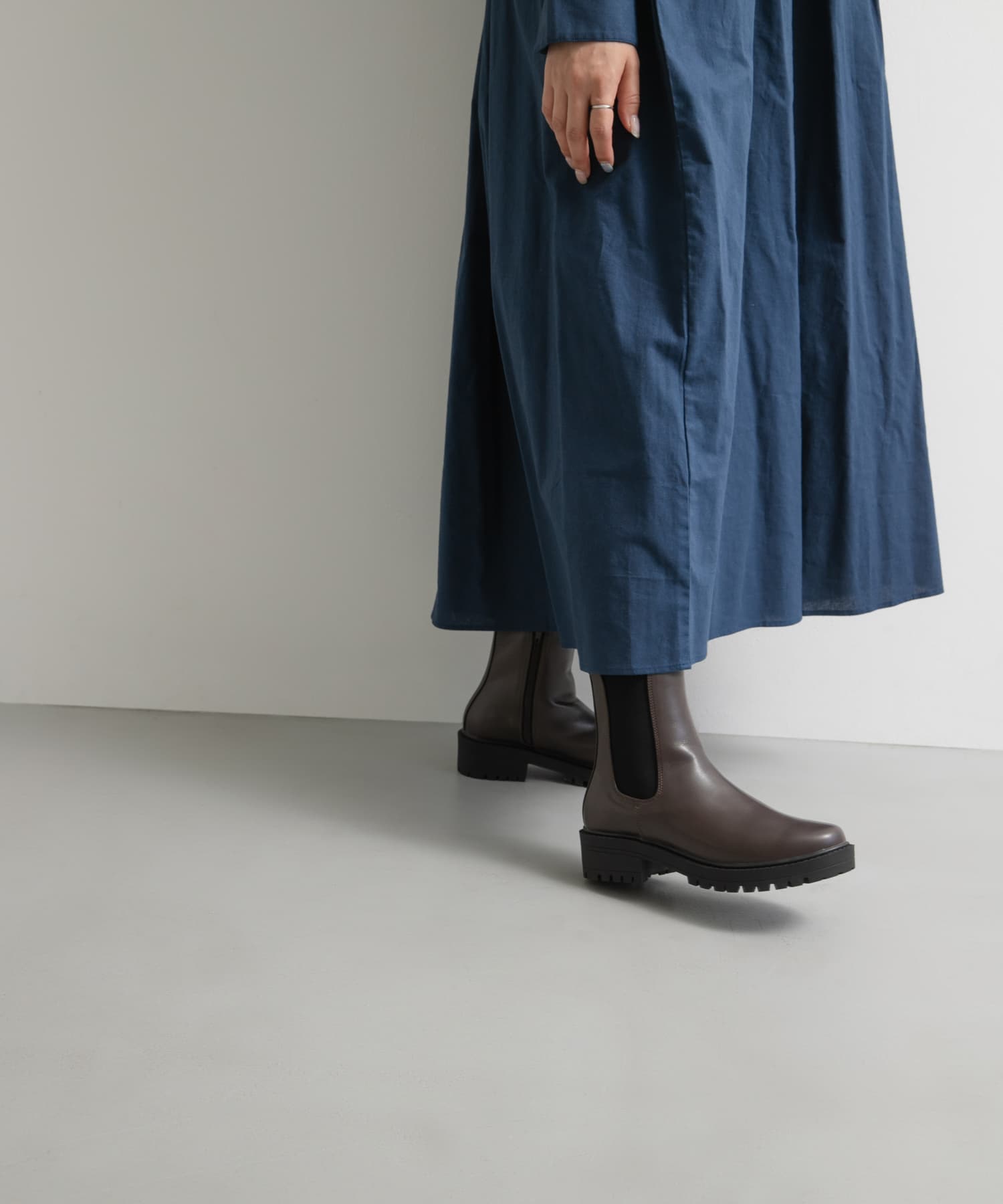 トラックソールブーツ BROWN 36