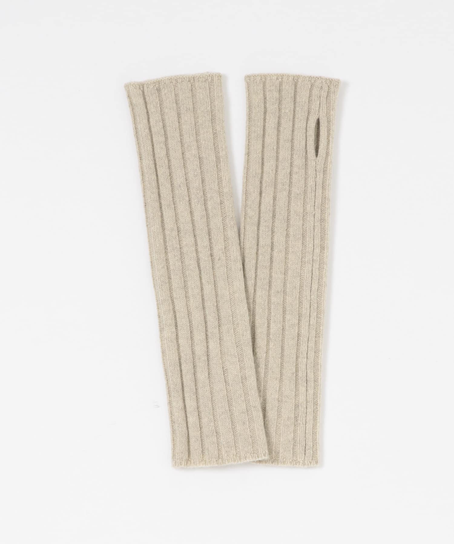L.BEIGE