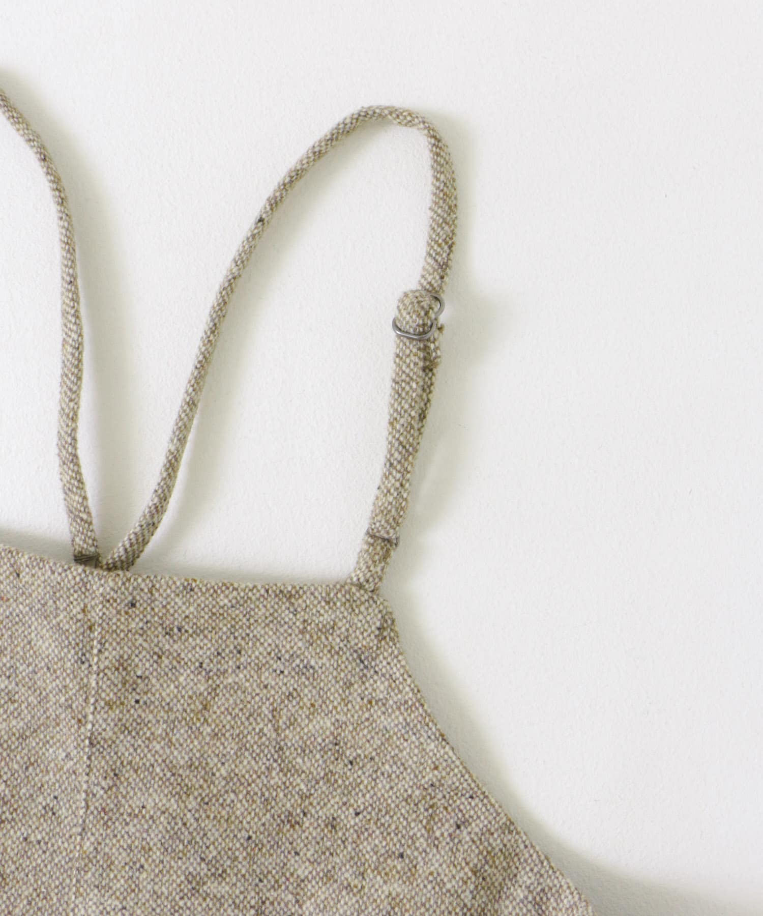 L.BEIGE
