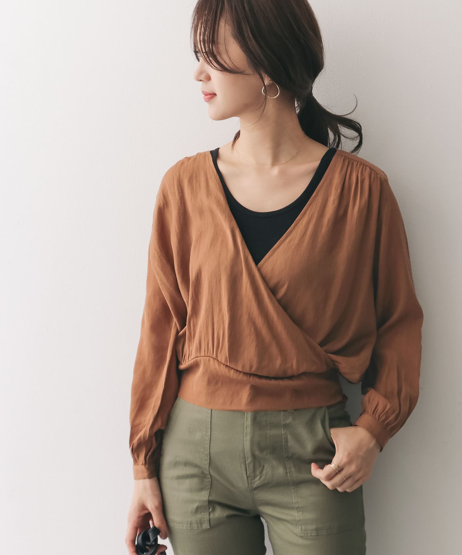カシュクールブラウス∴ CAMEL one