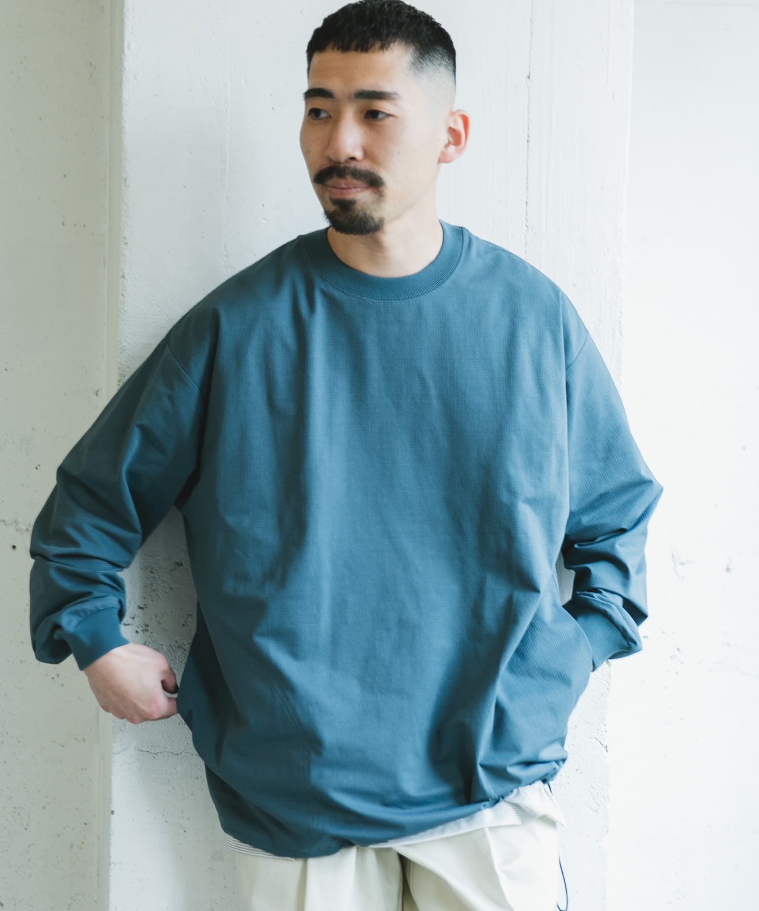BLUE GREEN