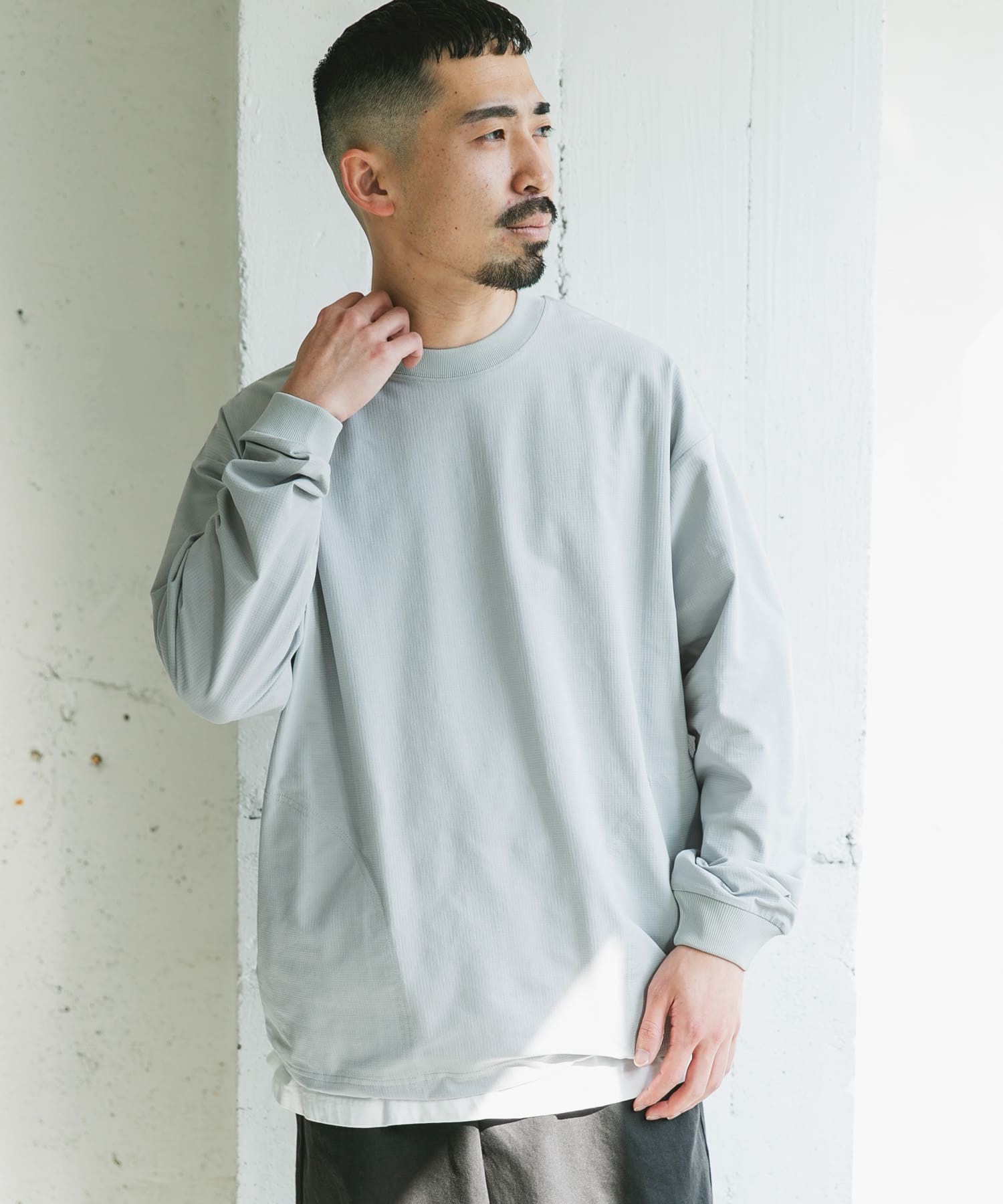 L.GRAY
