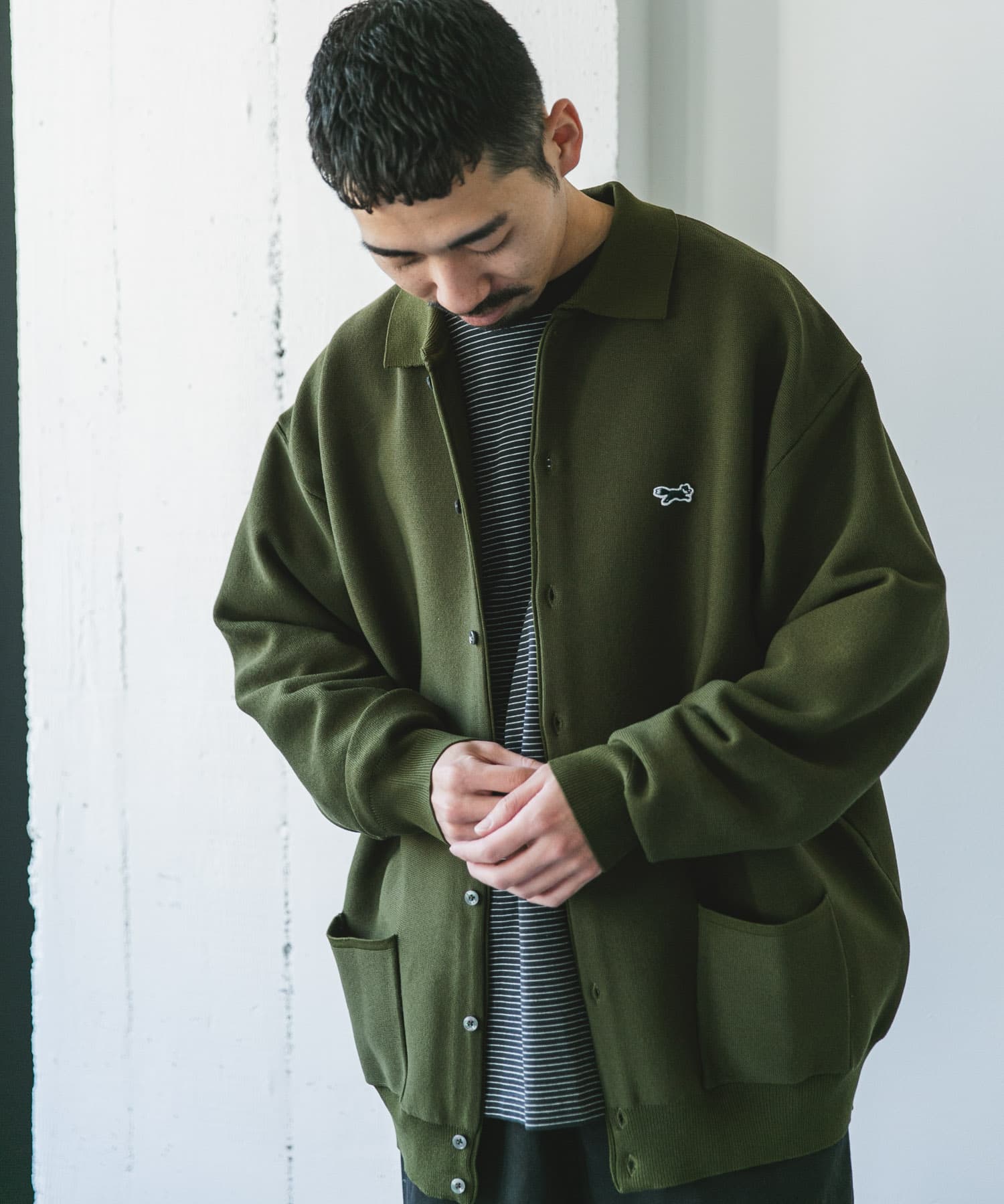 KHAKI
