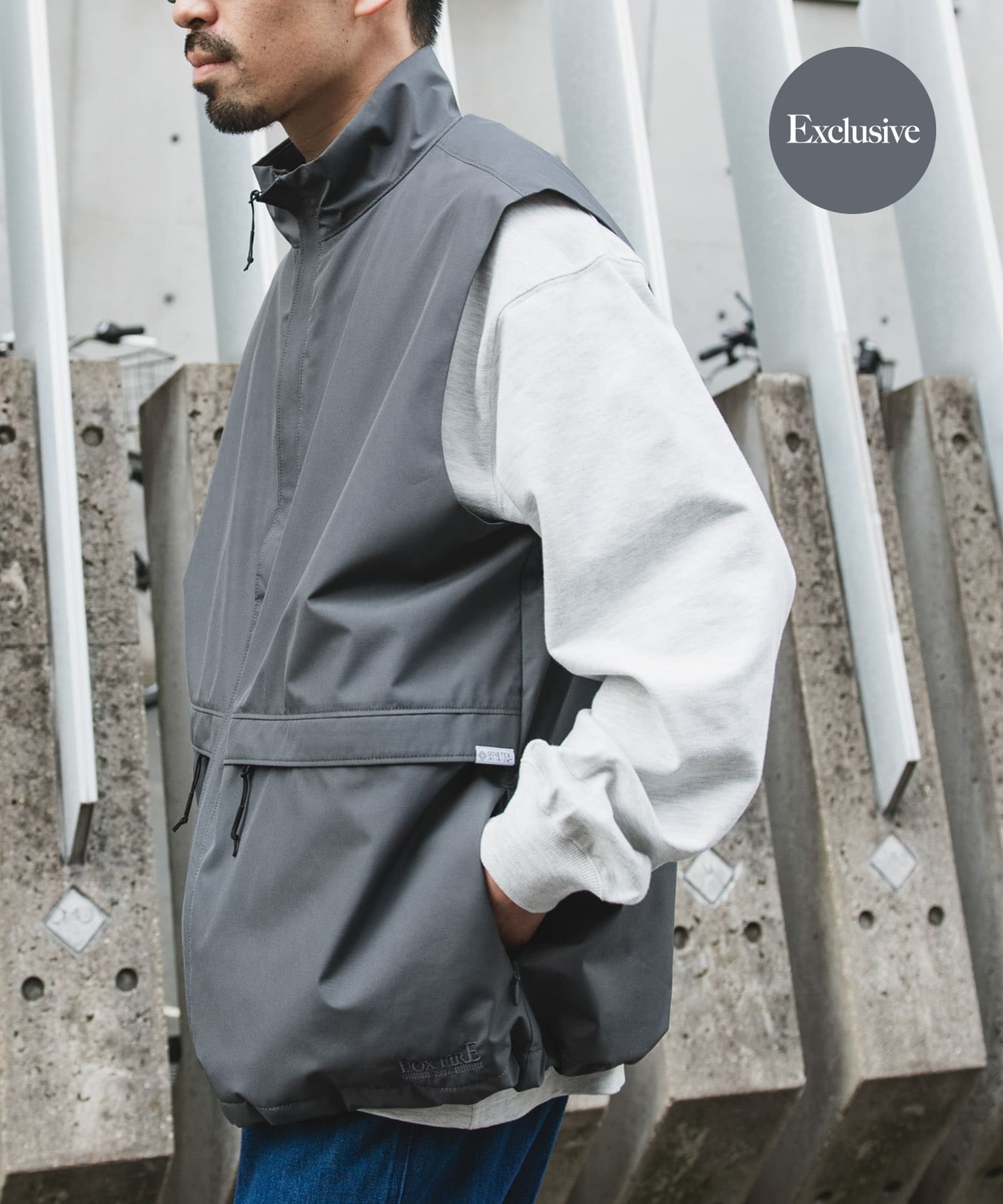 別注』Foxfire×DOORS ゴアテックス ベスト(M CHARCOAL): アウター