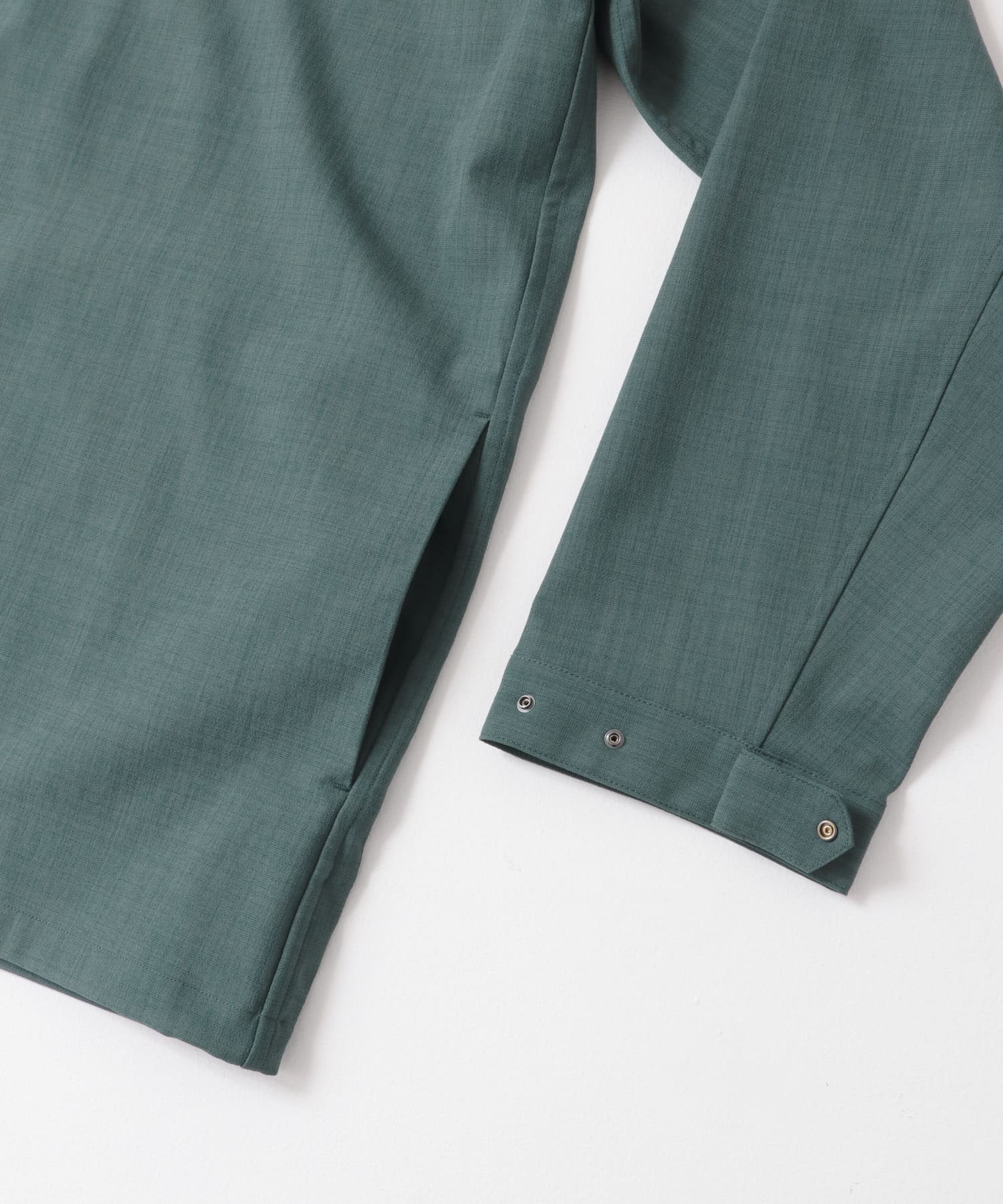 『UR TECH DRYLUXE』『イージーケア/速乾/UVカット』ノーカラーブルゾン BLUE GREEN M