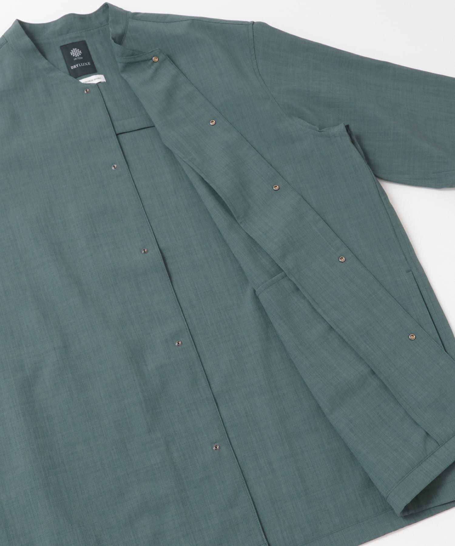 『UR TECH DRYLUXE』『イージーケア/速乾/UVカット』ノーカラーブルゾン BLUE GREEN M