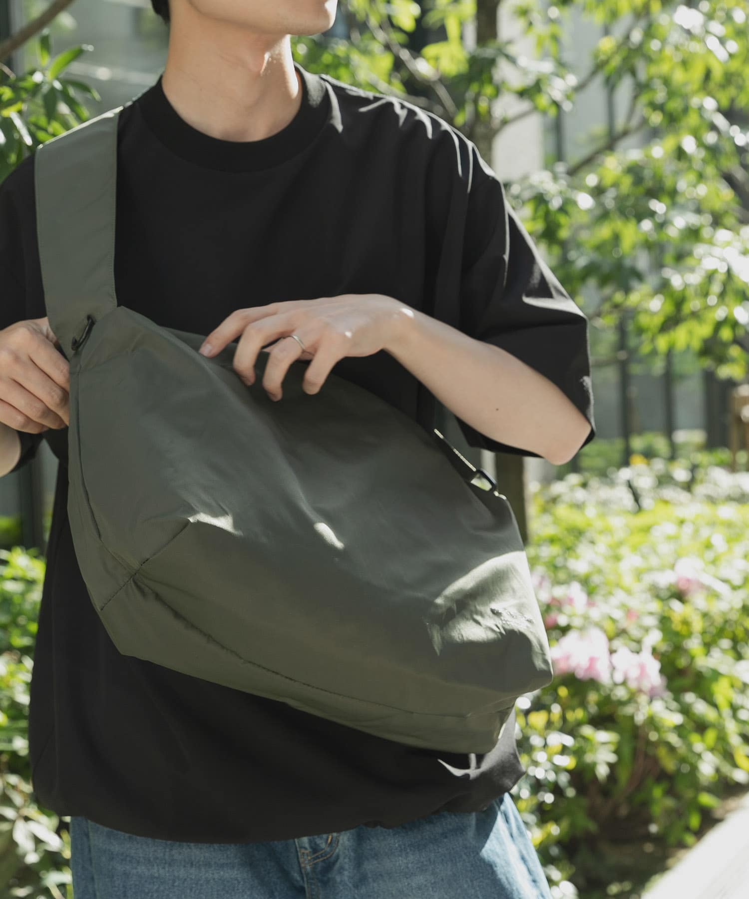 『撥水』『別注』YAKPAK×DOORS　SHOULDER BAG M OLIVE -