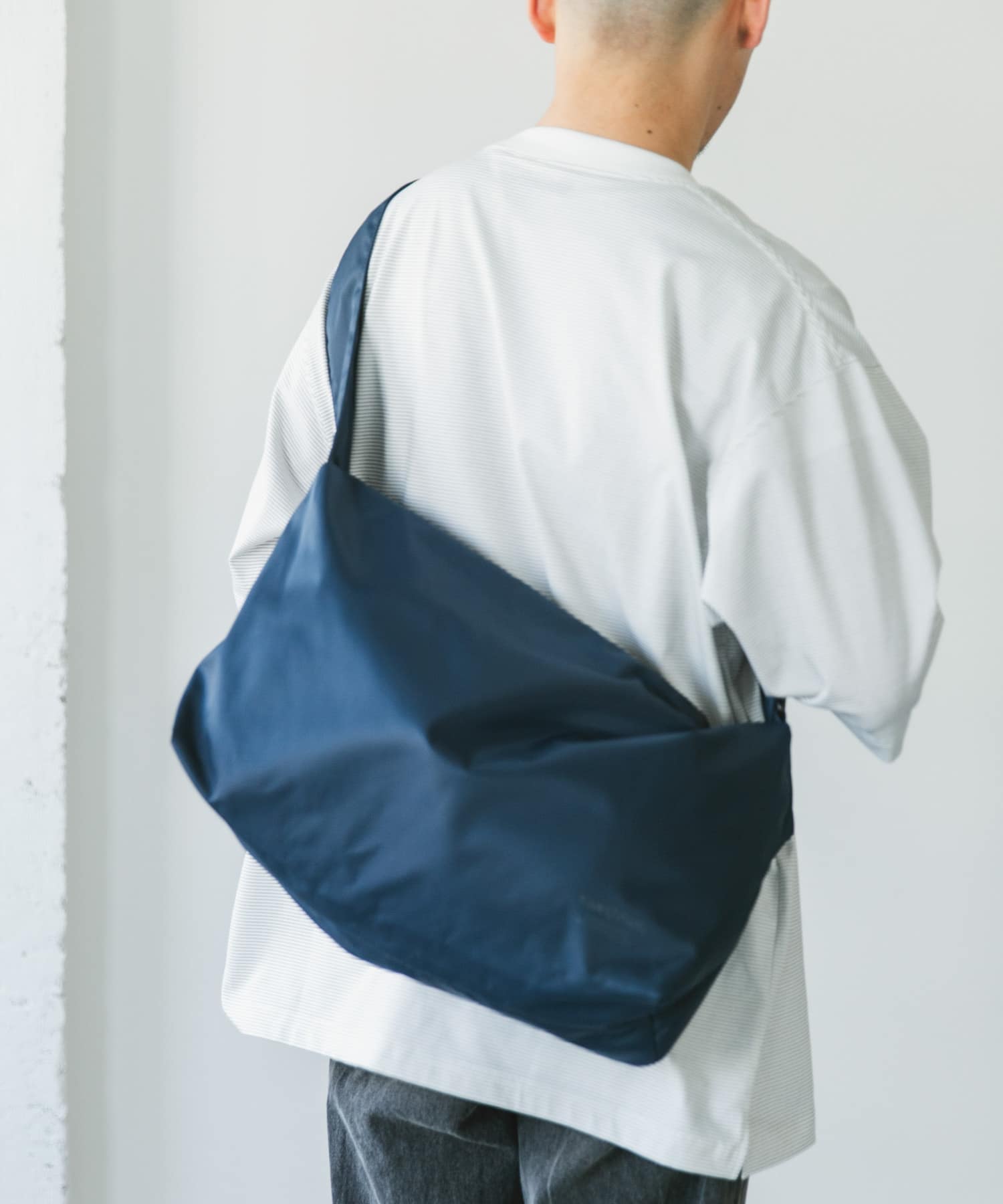 『撥水』『別注』YAKPAK×DOORS　SHOULDER BAG M NAVY -