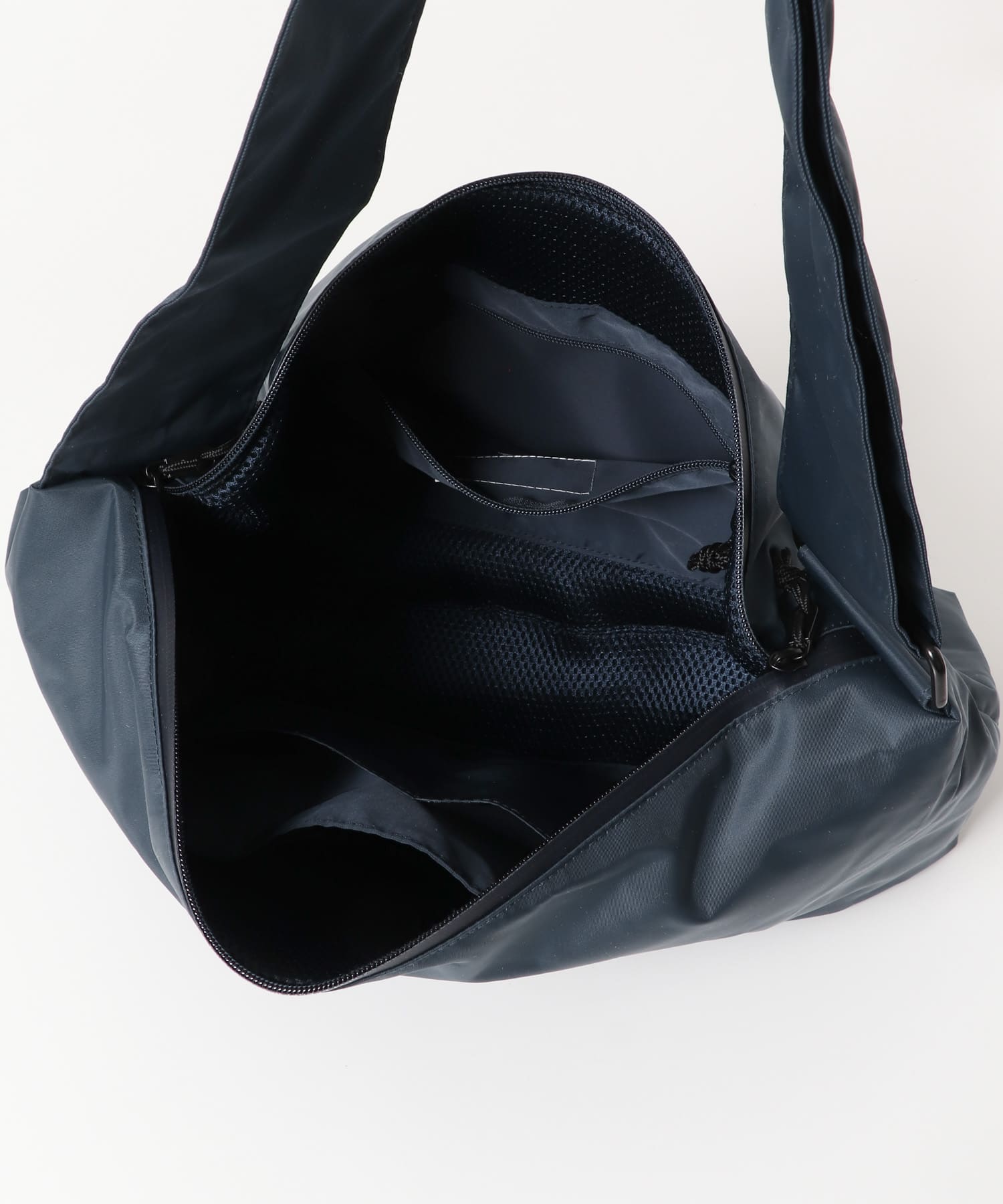 『撥水』『別注』YAKPAK×DOORS　SHOULDER BAG M NAVY -
