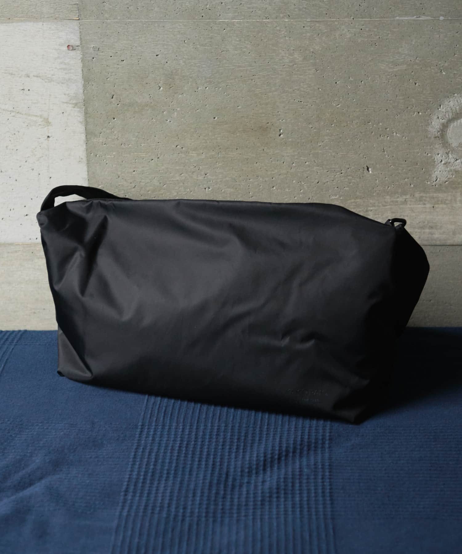 『撥水』『別注』YAKPAK×DOORS　SHOULDER BAG M BLACK -