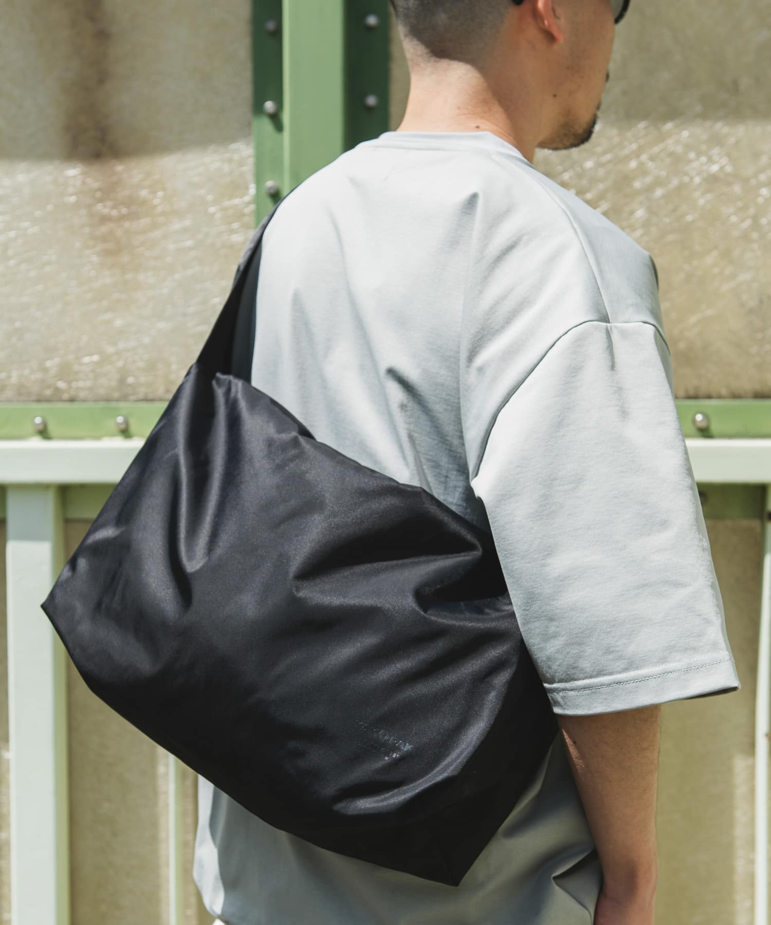 『撥水』『別注』YAKPAK×DOORS　SHOULDER BAG M BLACK -