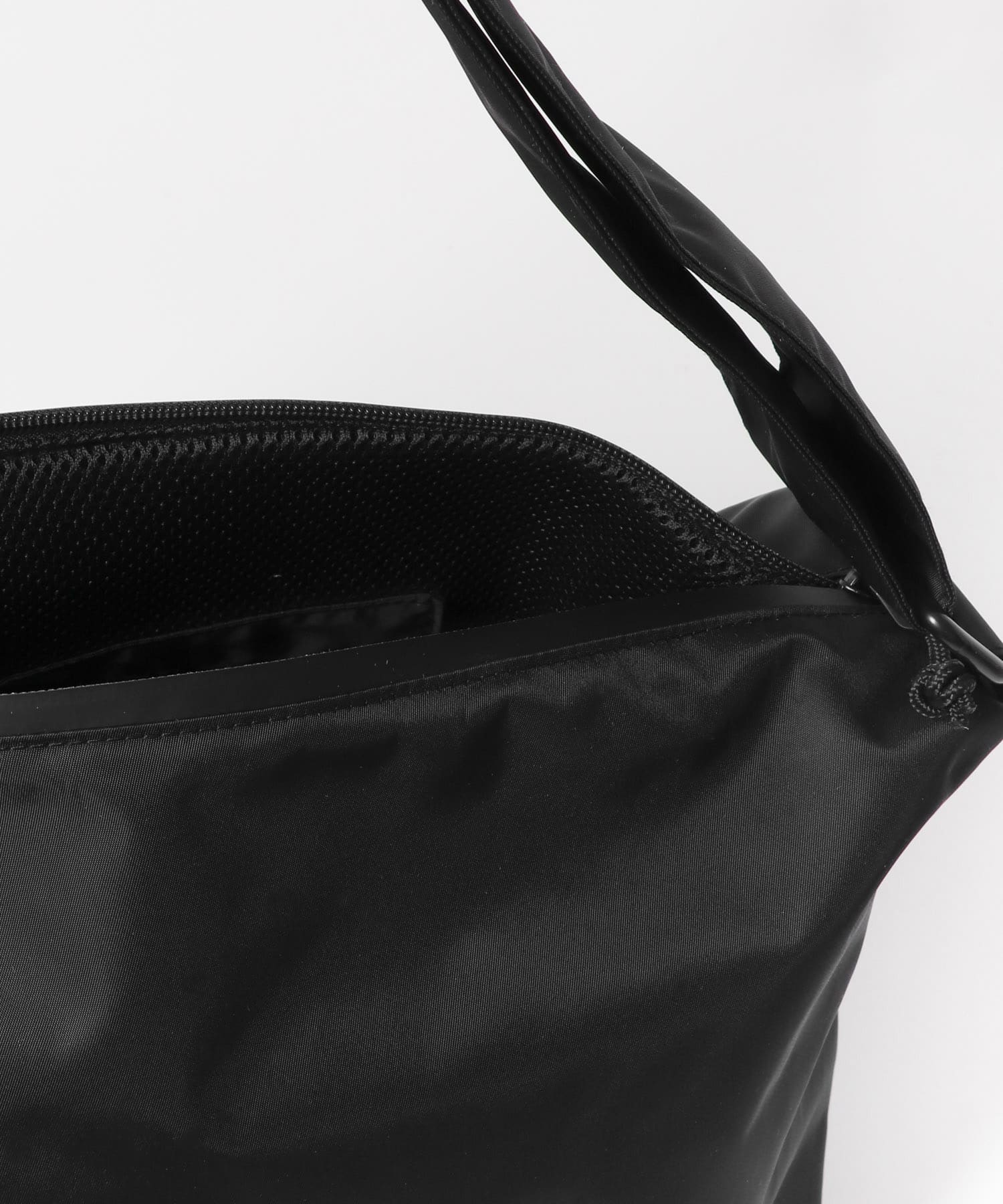 『撥水』『別注』YAKPAK×DOORS　SHOULDER BAG M BLACK -