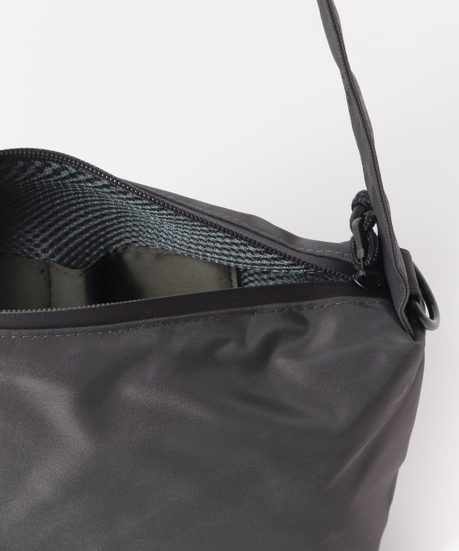 『撥水』『別注』YAKPAK×DOORS　SHOULDER BAG S CHARCOAL -