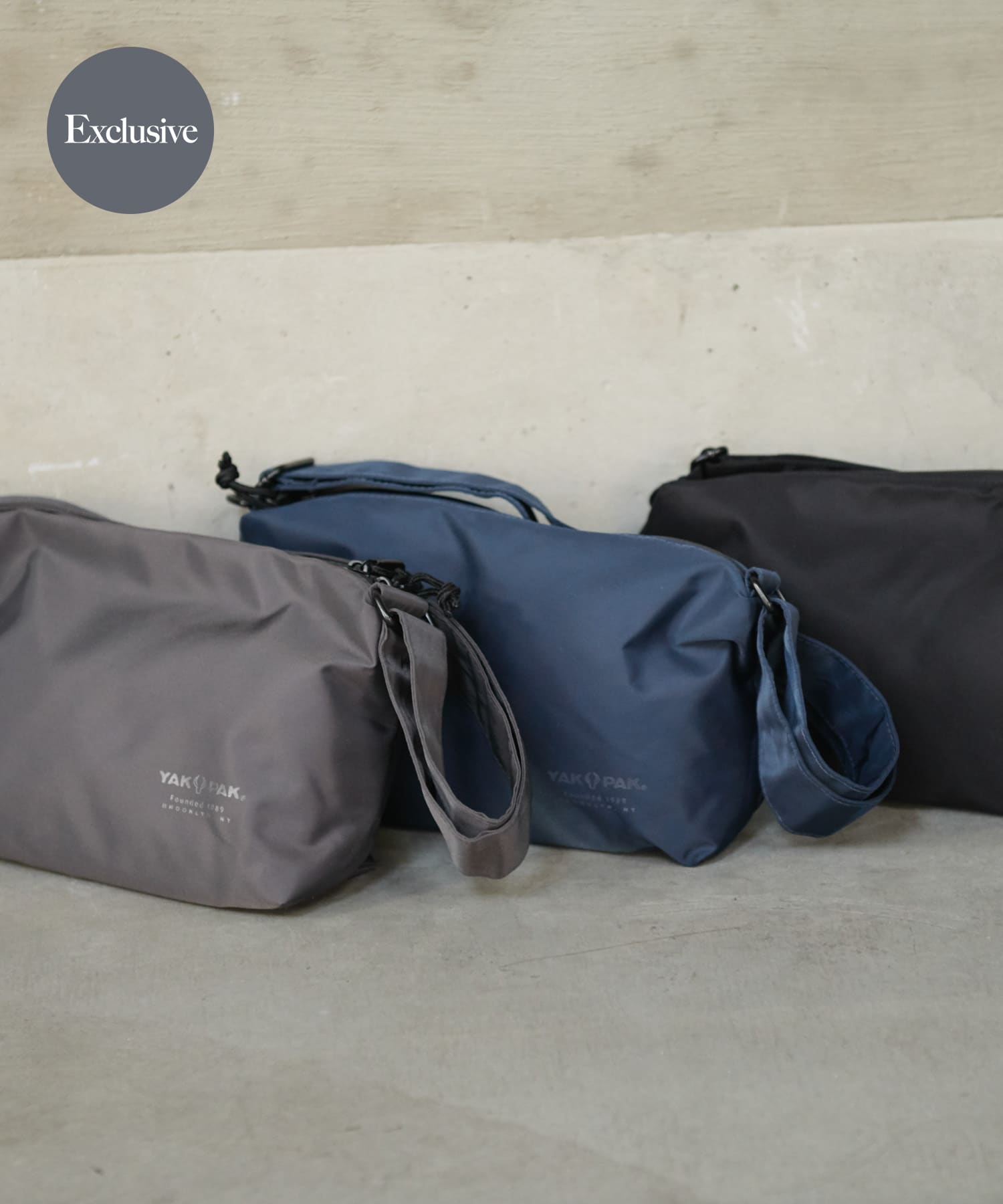 『撥水』『別注』YAKPAK×DOORS　SHOULDER BAG S NAVY -