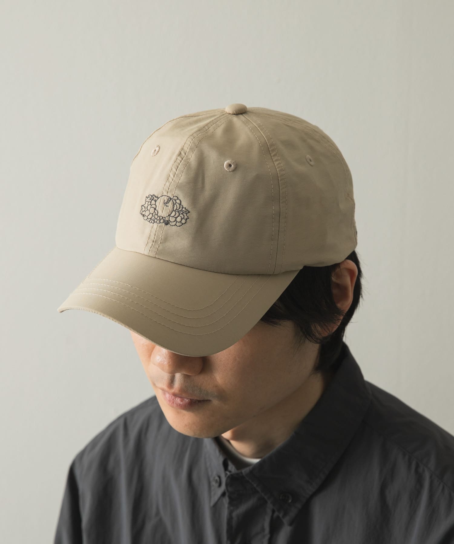 『別注』FRUIT OF THE LOOM×DOORS　刺繍キャップ BEIGE -