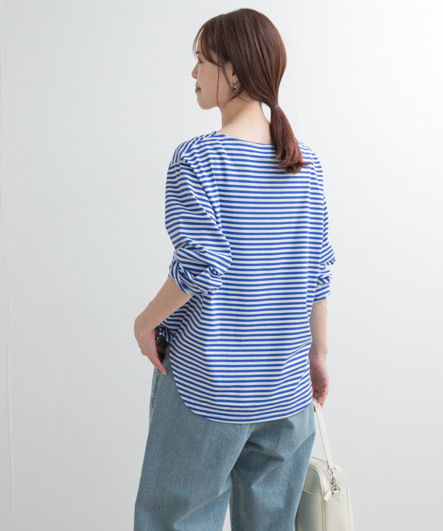 BLUE×WHT