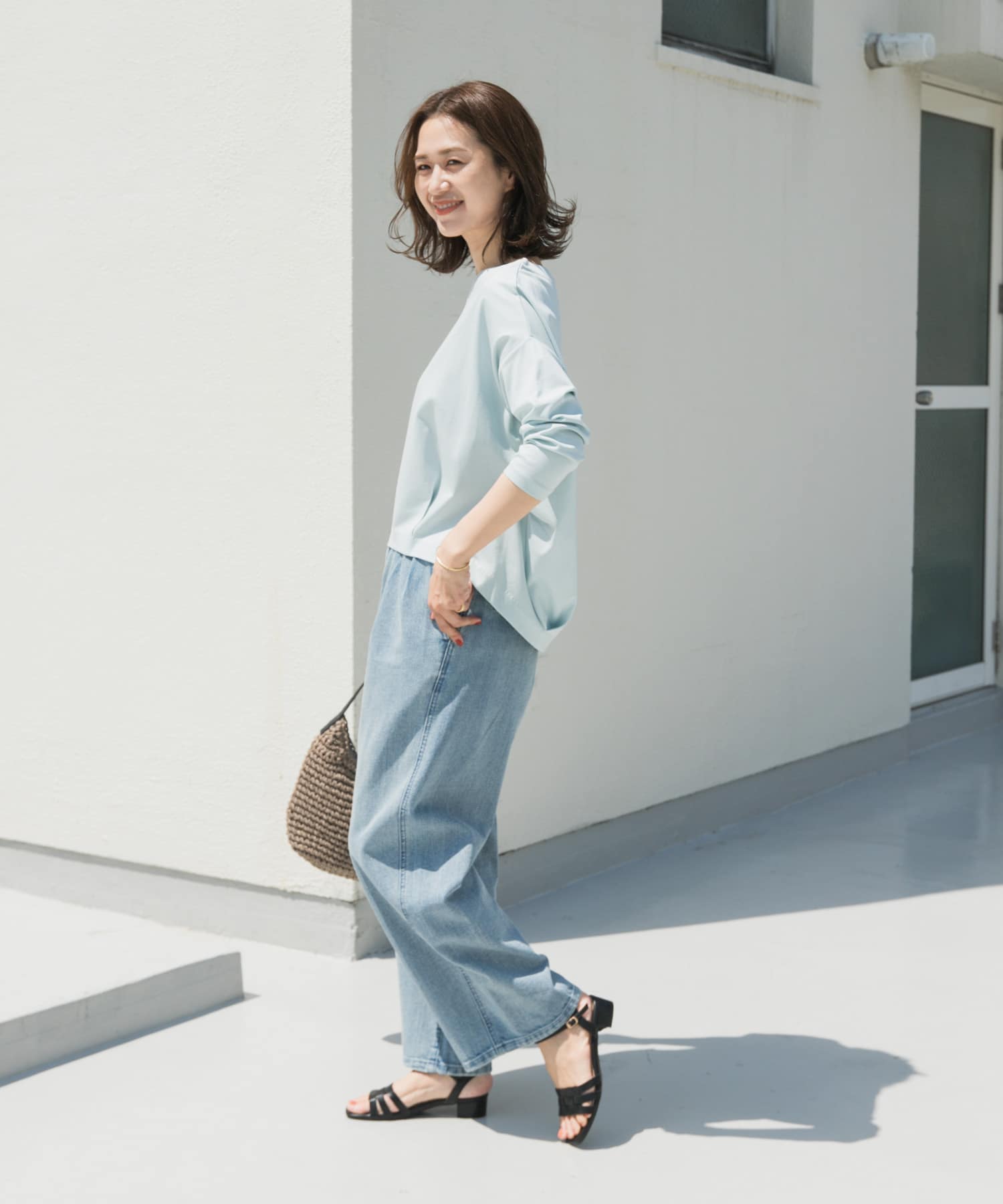 L.BLUE