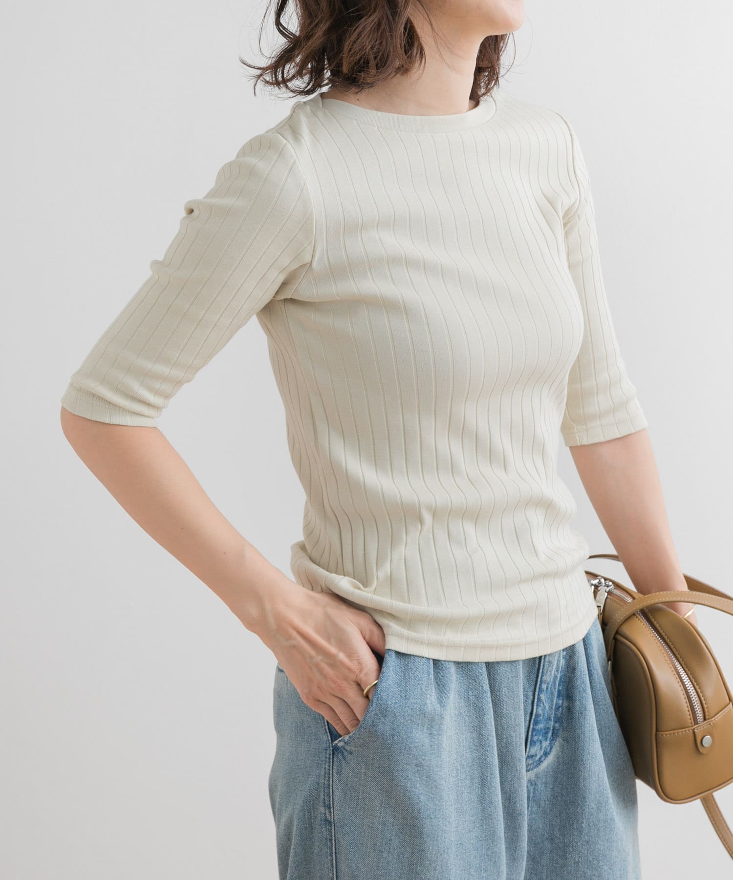 L.BEIGE
