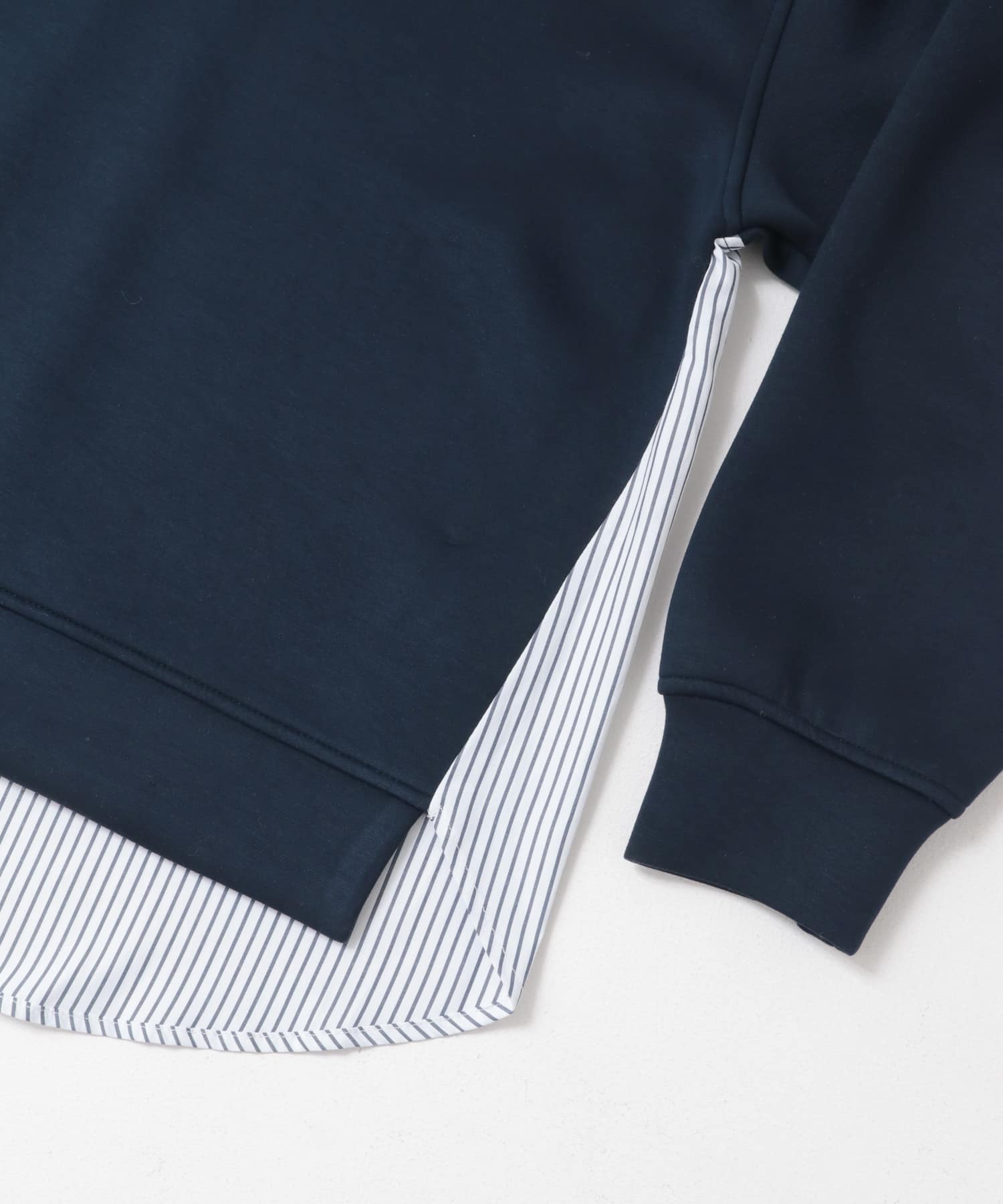 ダンボール布帛切替プルオーバー NAVY M