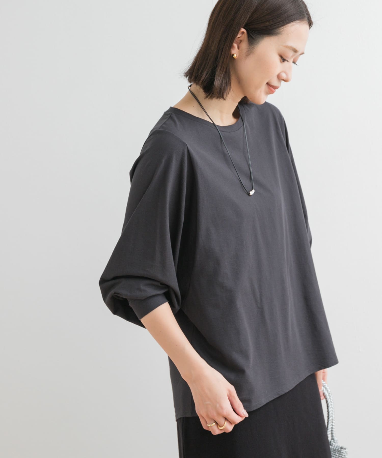 ドルマンルーズロングTシャツ