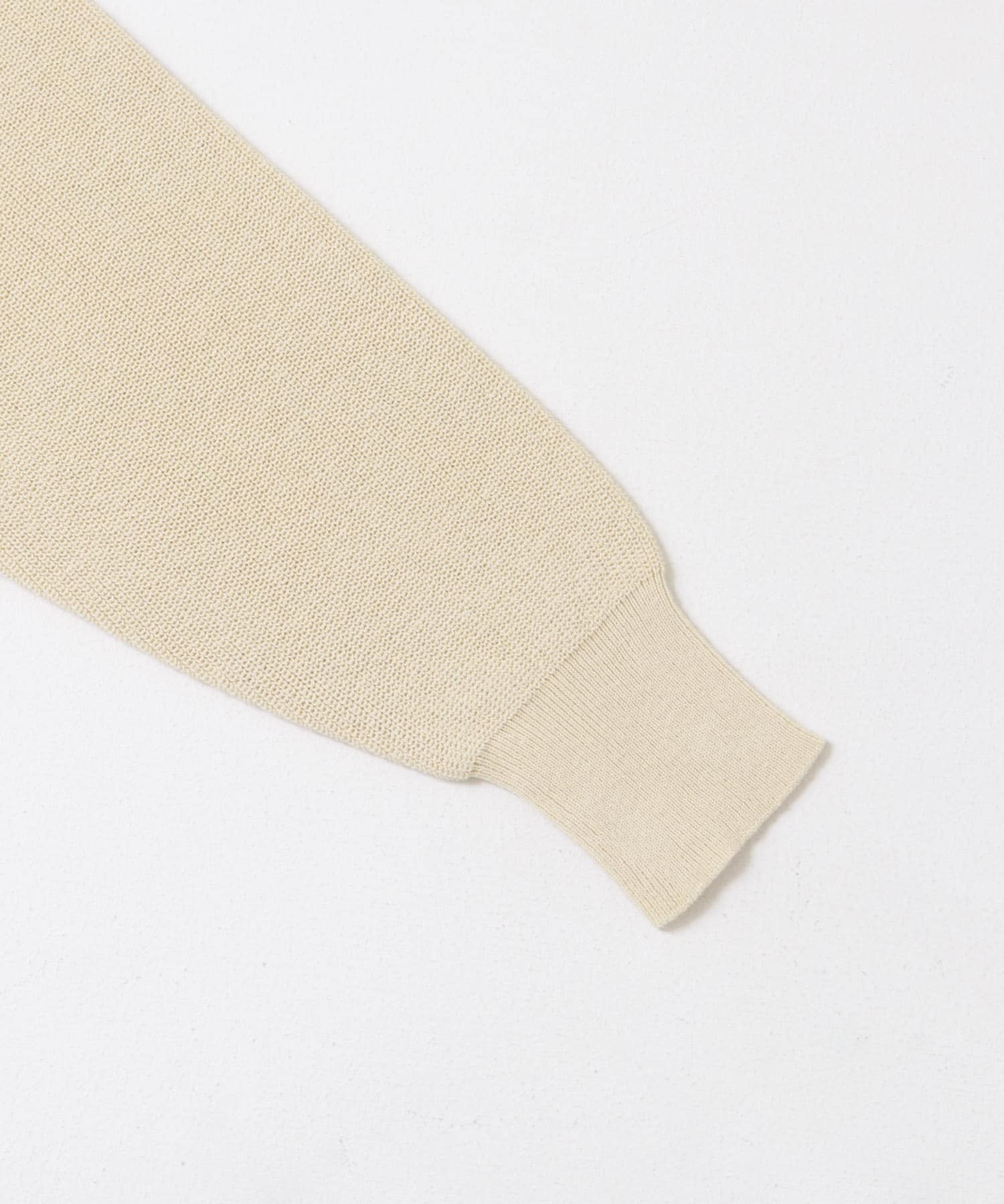 コットン畦Vネックニット IVORY M