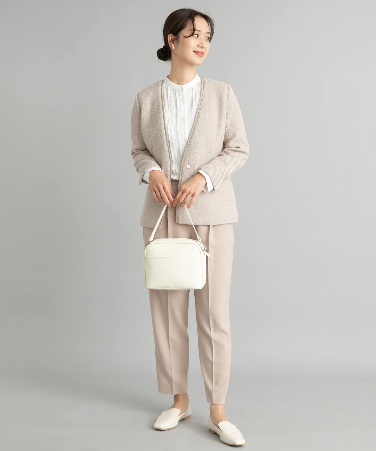 フロントフリルスタンドカラーブラウス(M WHITE): トップス｜URBAN