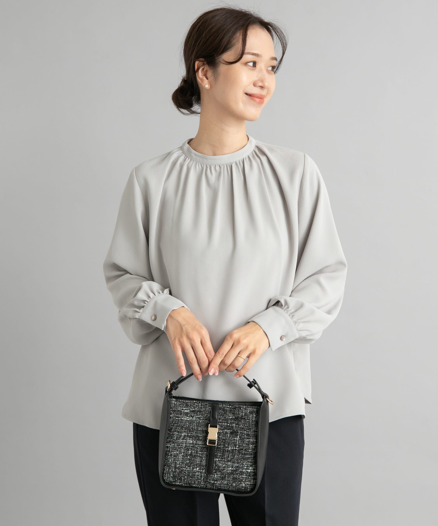LIGHT GRAY