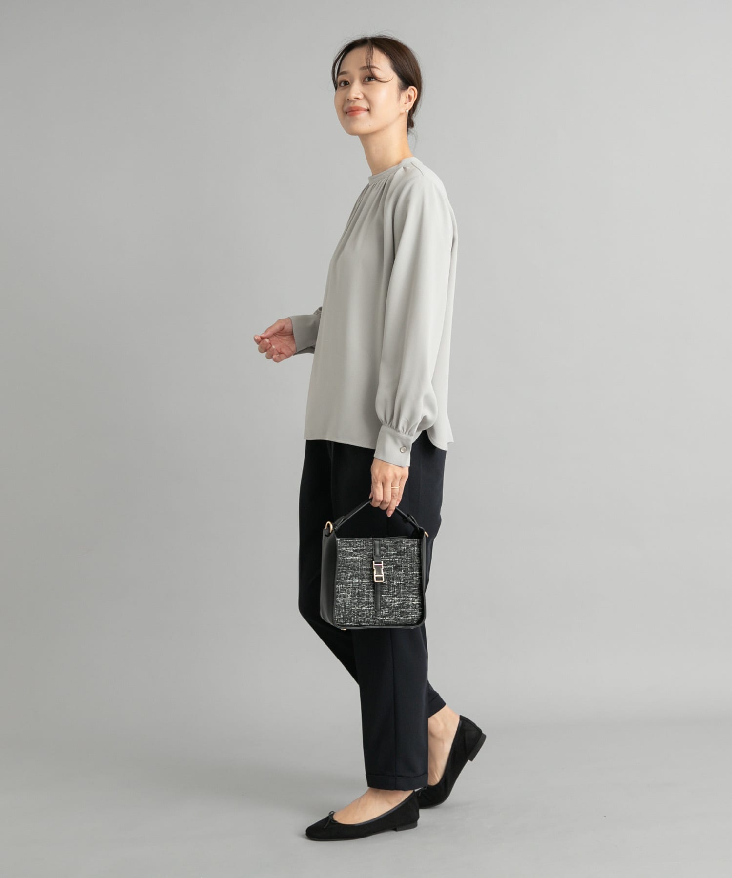 LIGHT GRAY
