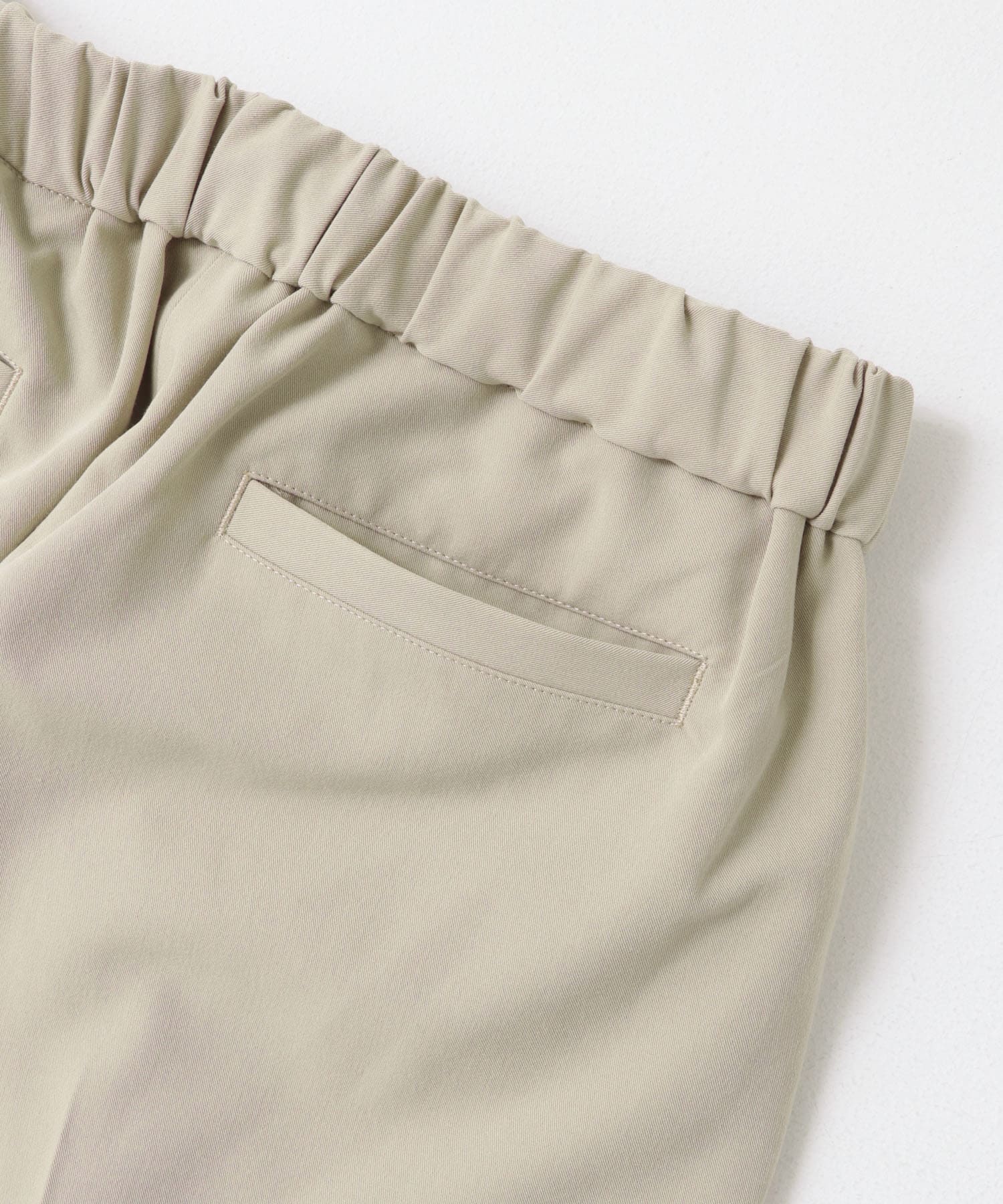L.BEIGE
