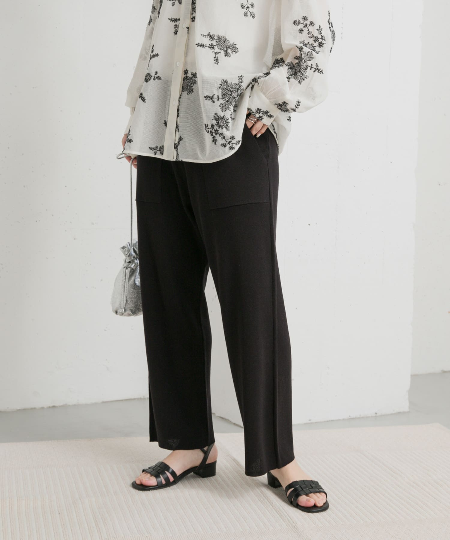 リネン混ニットパンツ