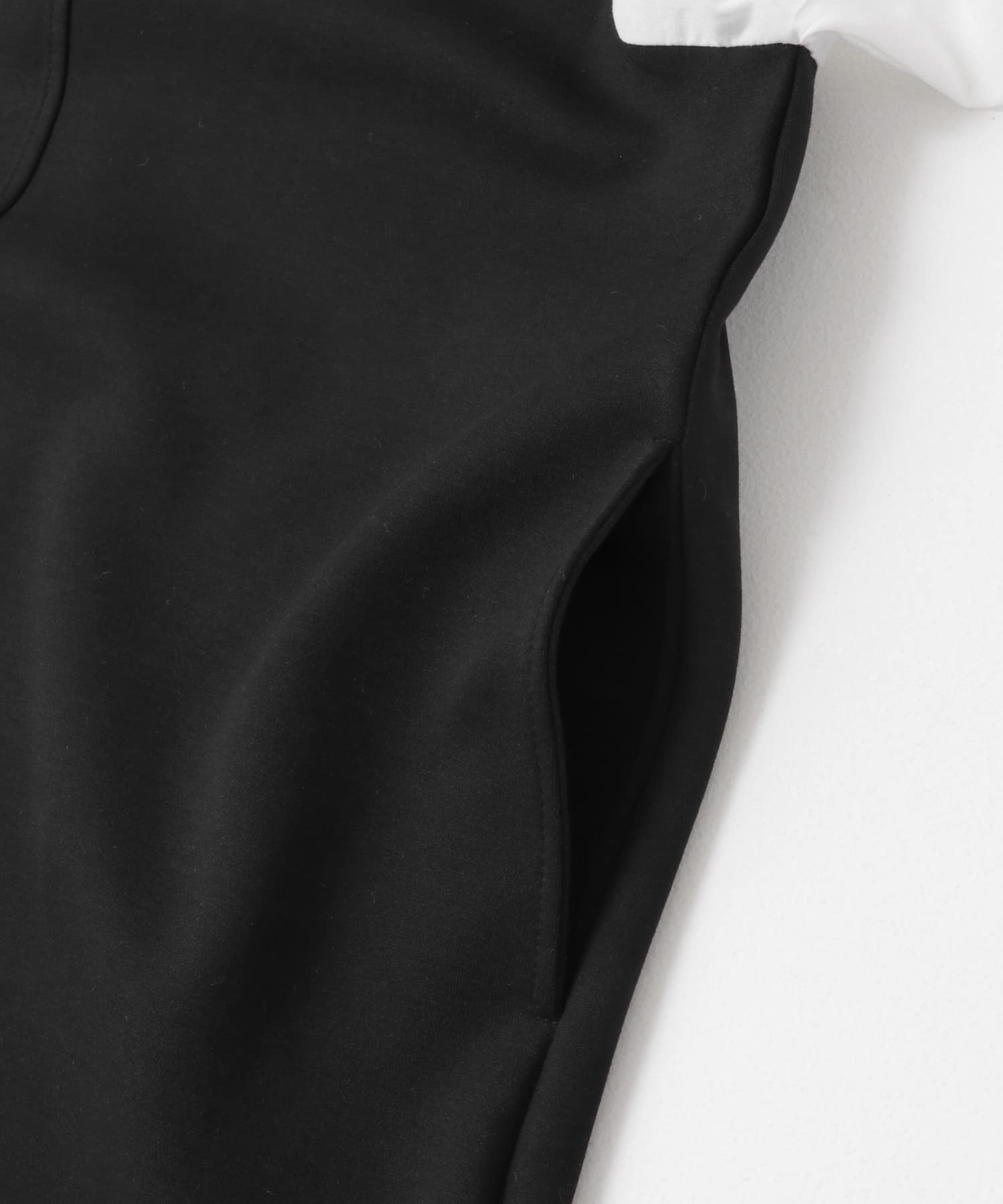 BLK×OFF