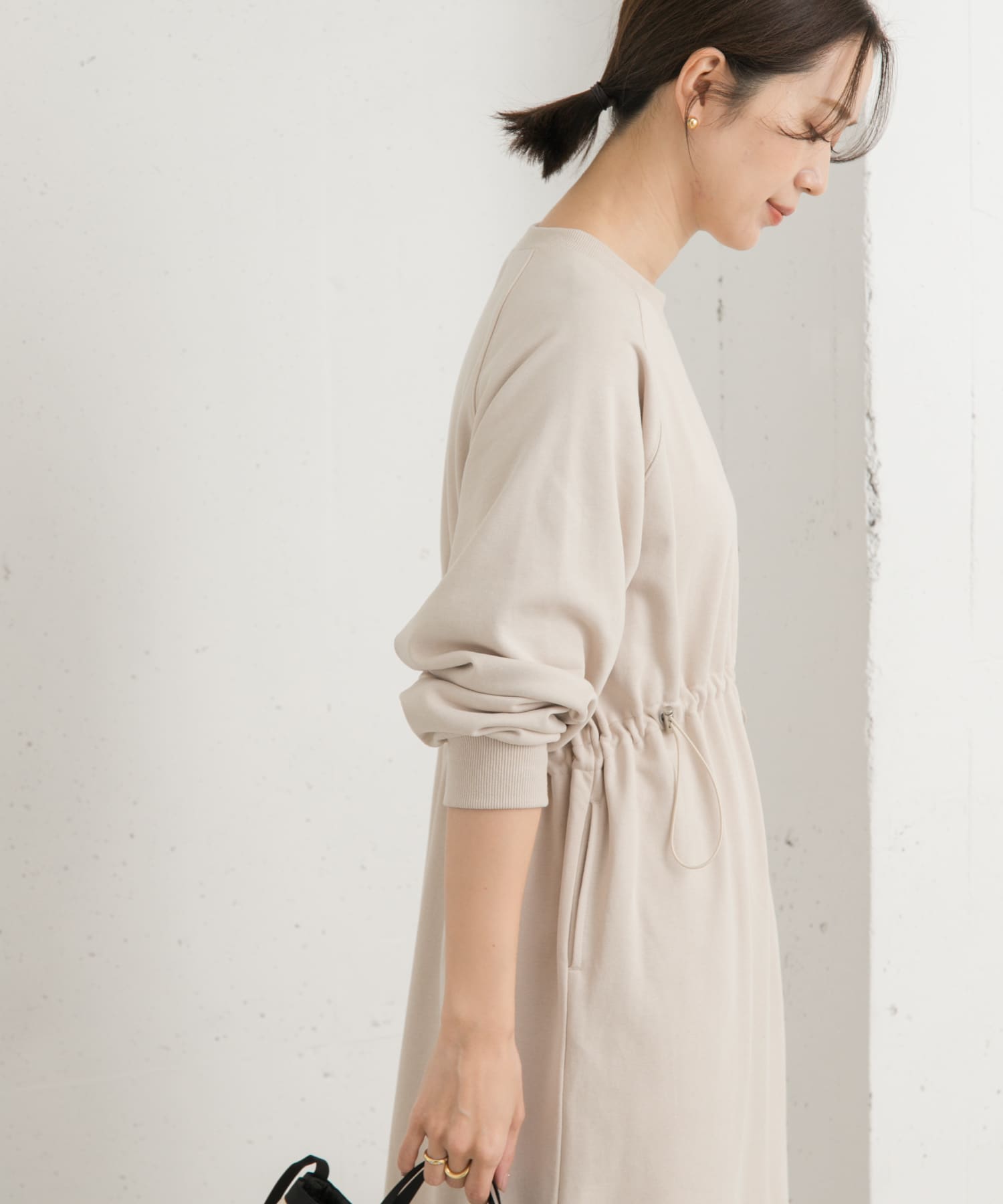 L.BEIGE