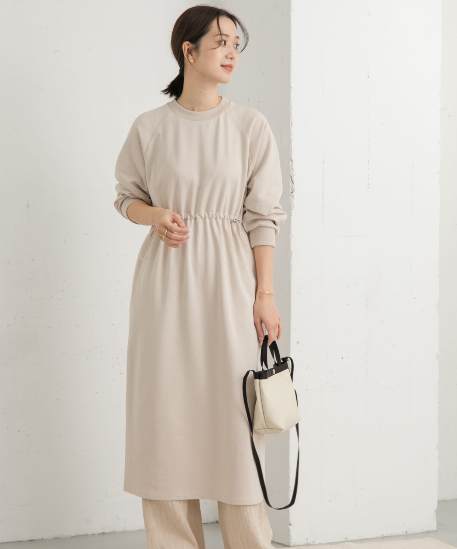 L.BEIGE